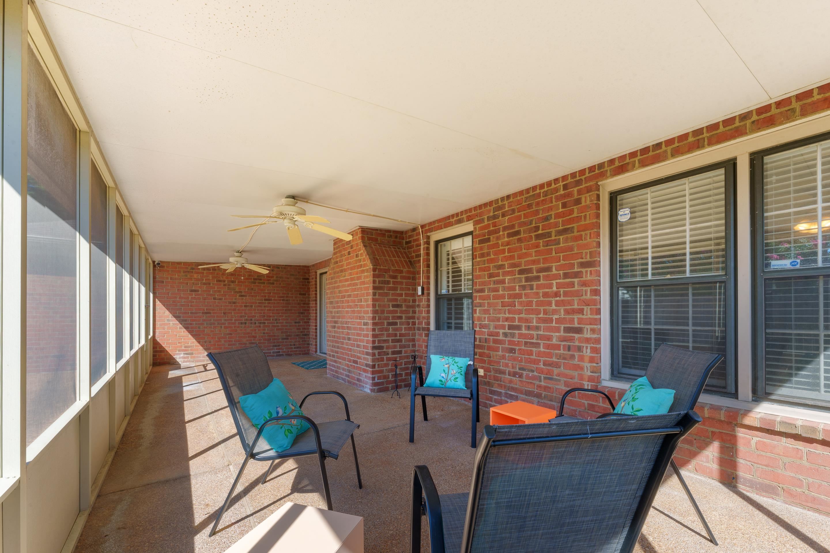 4011 Muirfield Dr Property Photo 26