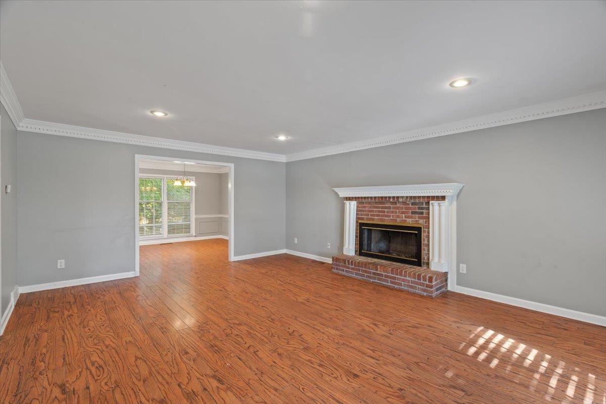 8020 Poplar Pike Property Photo 6