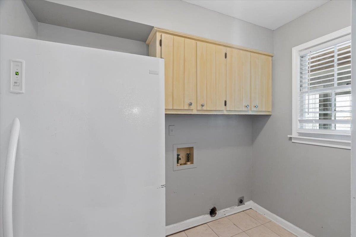 8020 Poplar Pike Property Photo 24
