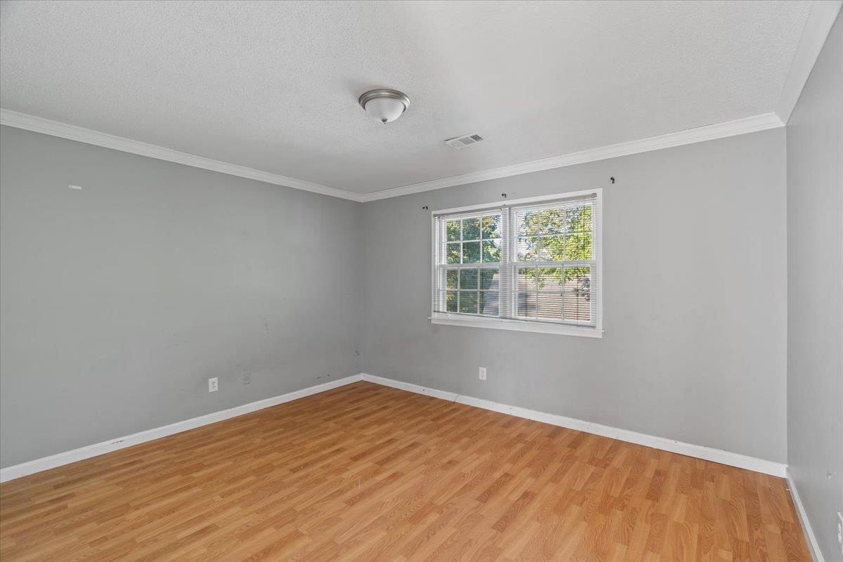 8020 Poplar Pike Property Photo 28