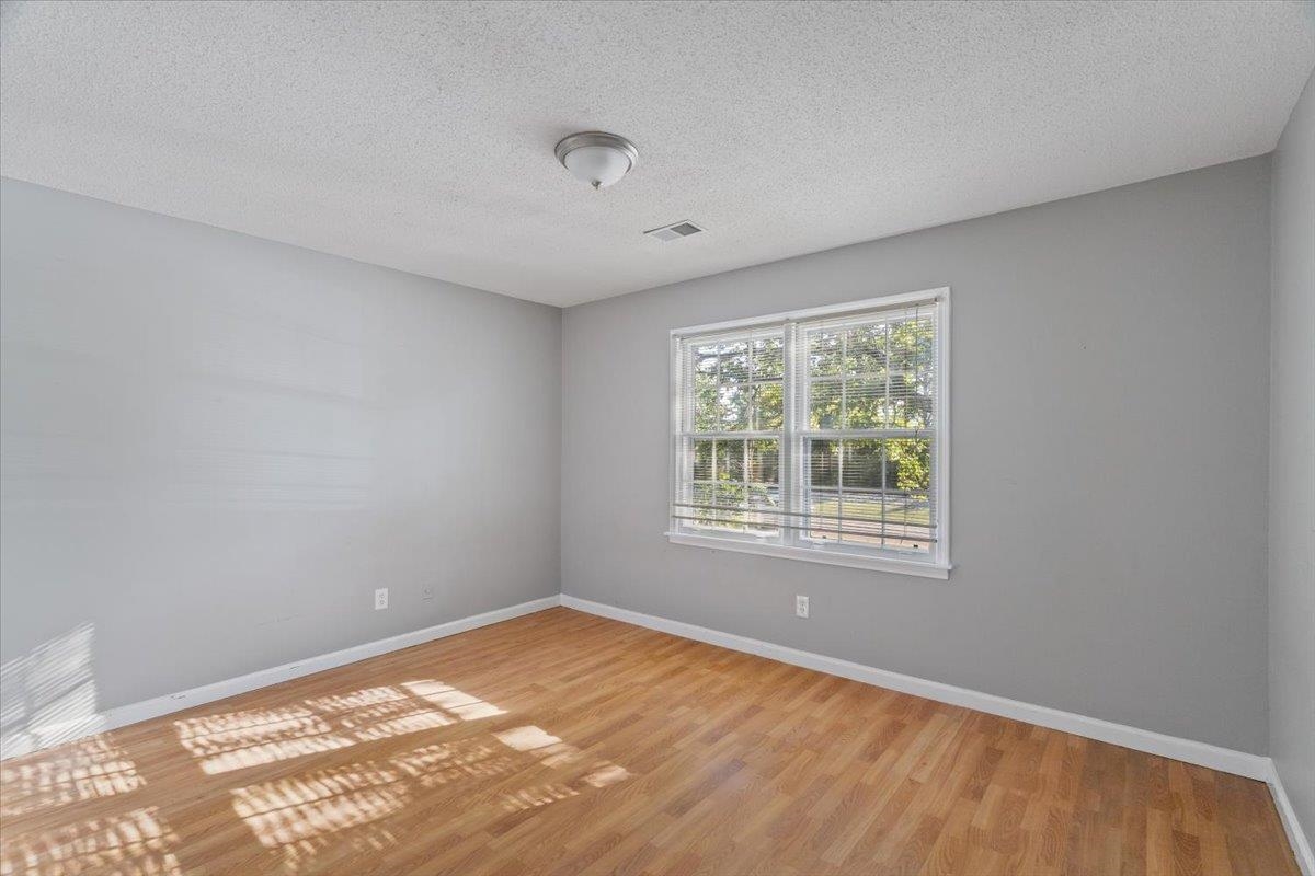 8020 Poplar Pike Property Photo 34
