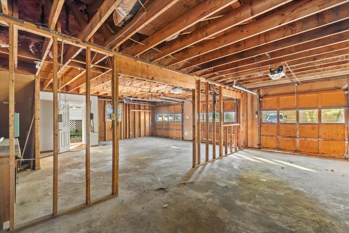 8020 Poplar Pike Property Photo 39