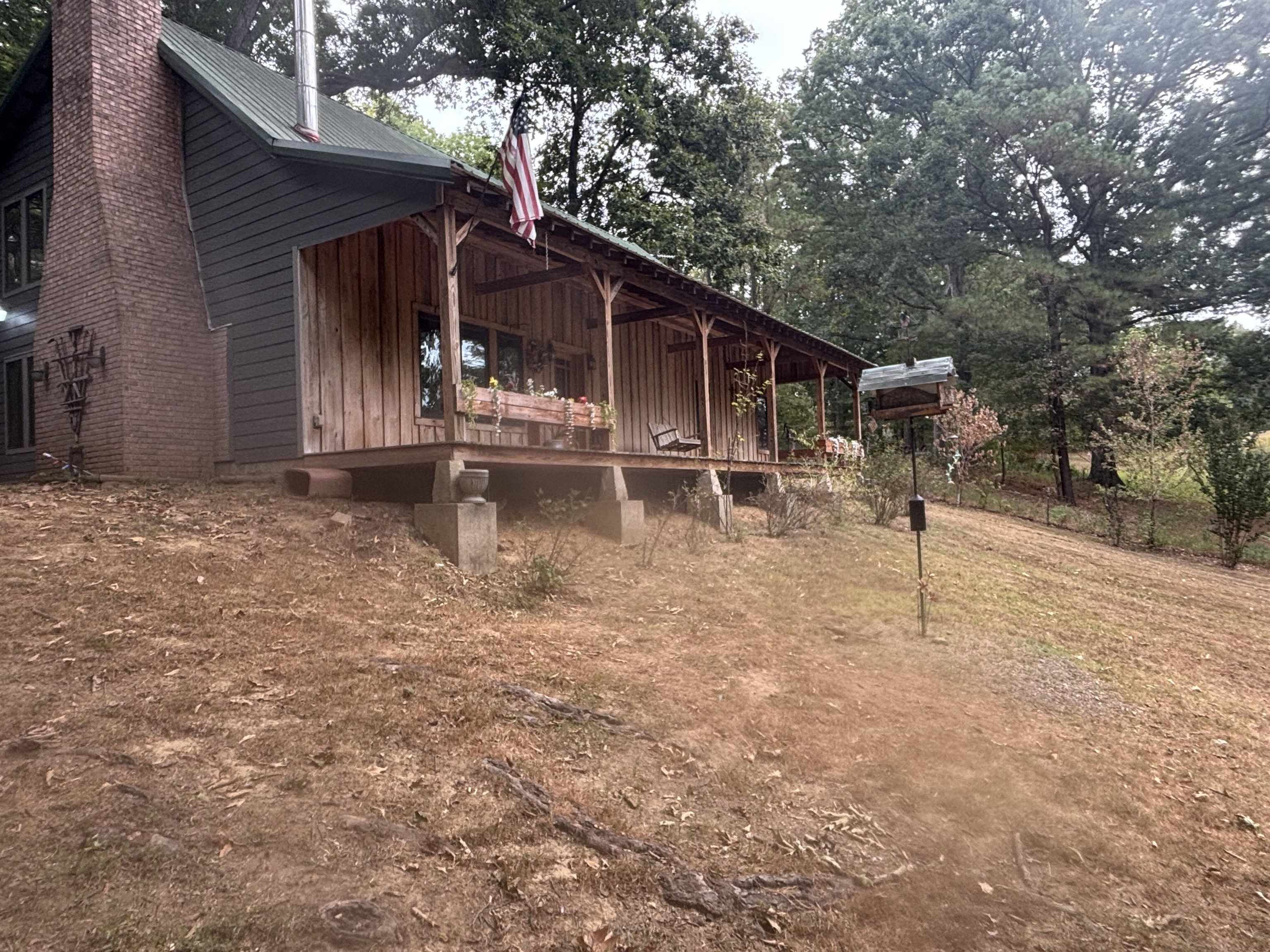 7462 Campground Dr Property Photo 1