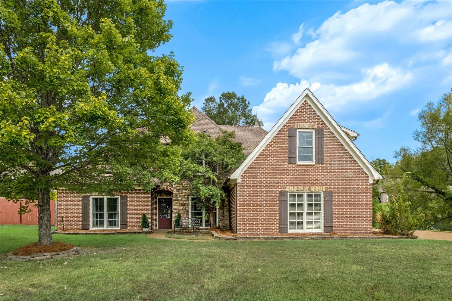 8308 THORNE HOLLOW CV Property Photo 1
