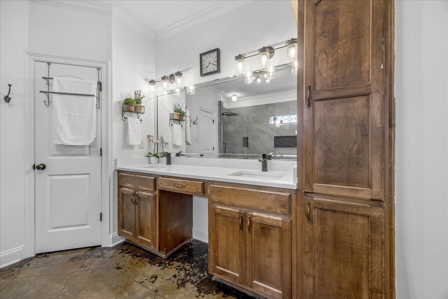 8308 Thorne Hollow Cv Property Photo 24