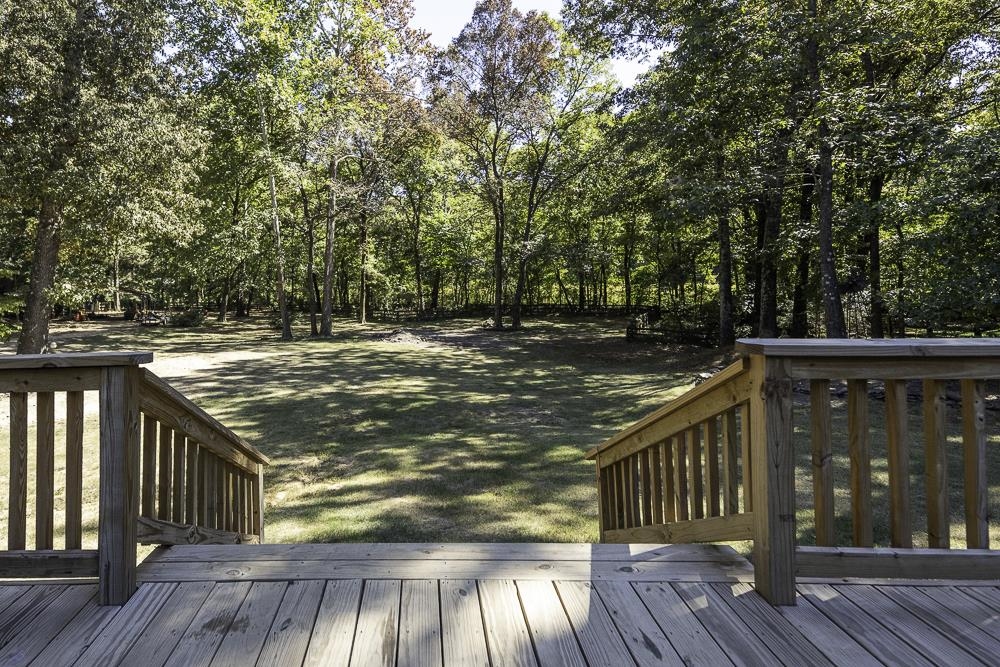 90 Country Forest Dr Property Photo 5