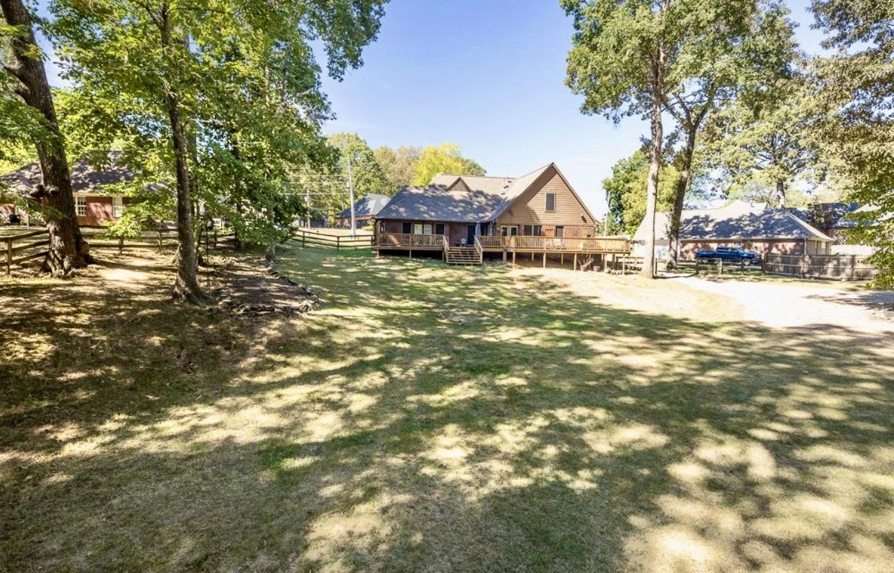 90 Country Forest Dr Property Photo 10