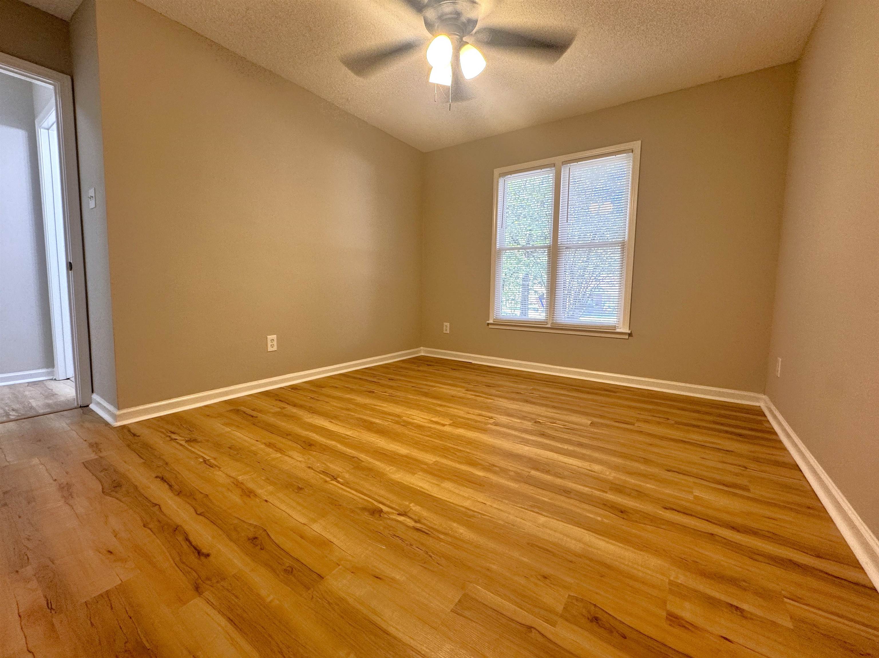 880 Fair Oaks Dr Property Photo 21
