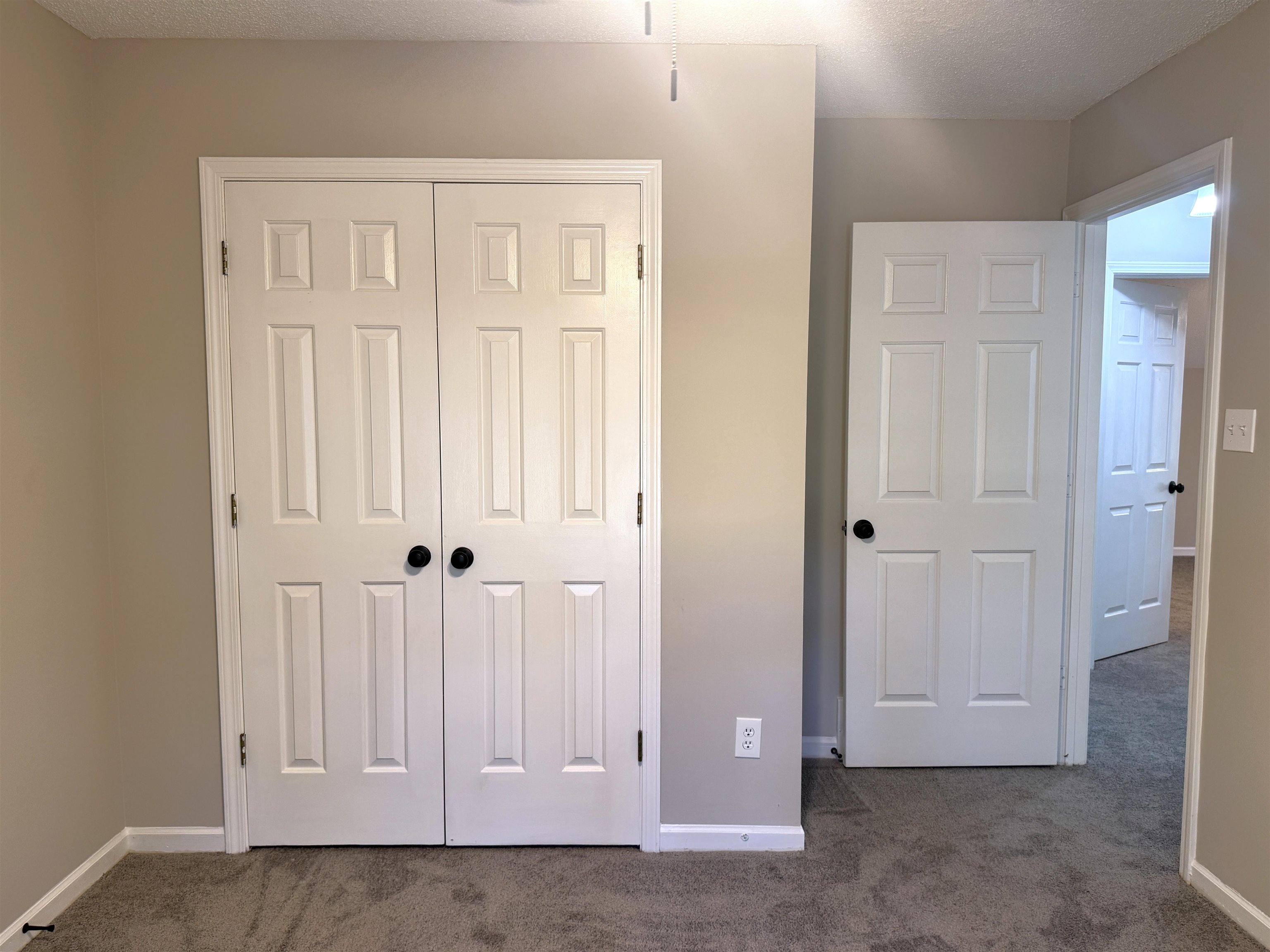 880 Fair Oaks Dr Property Photo 26