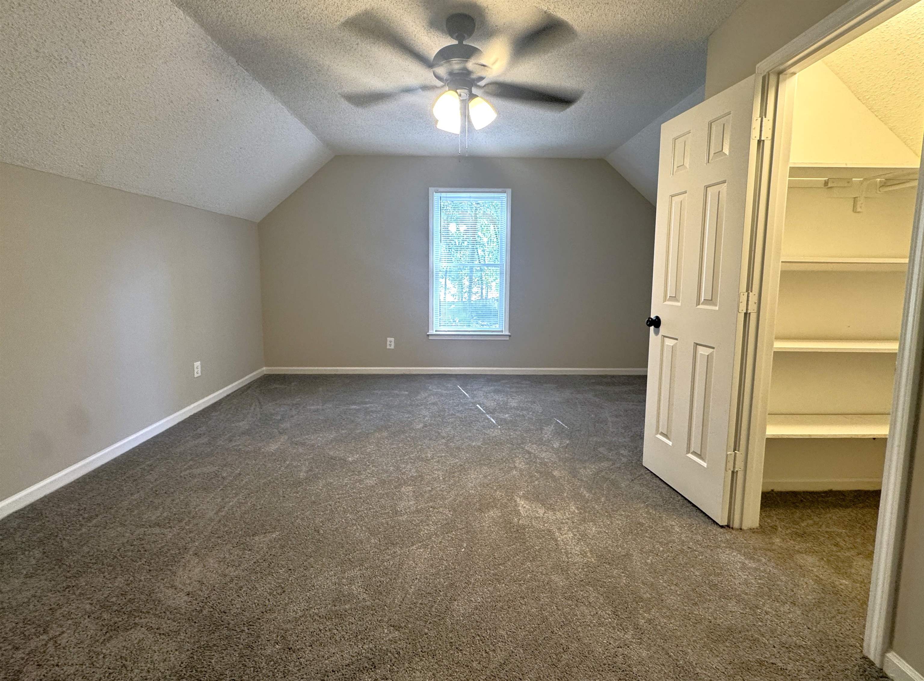 880 Fair Oaks Dr Property Photo 27