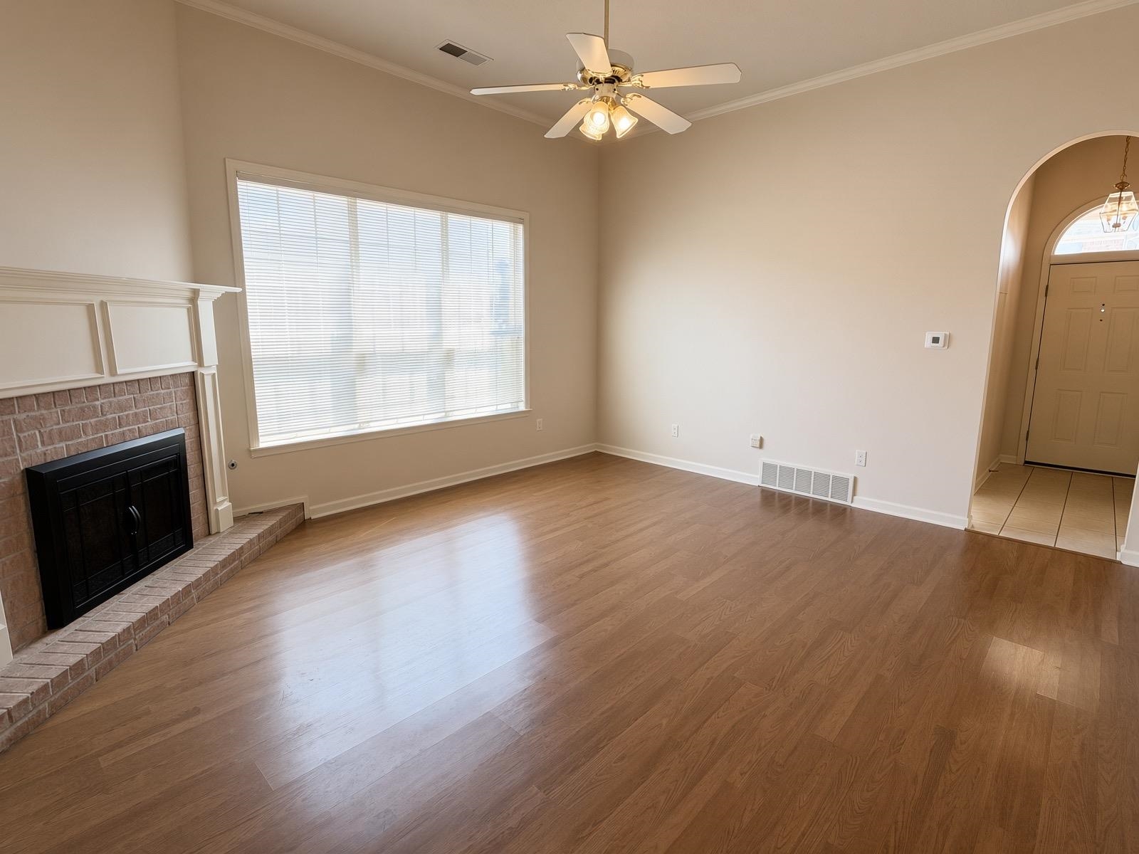 796 Silver Sands Dr Property Photo 3