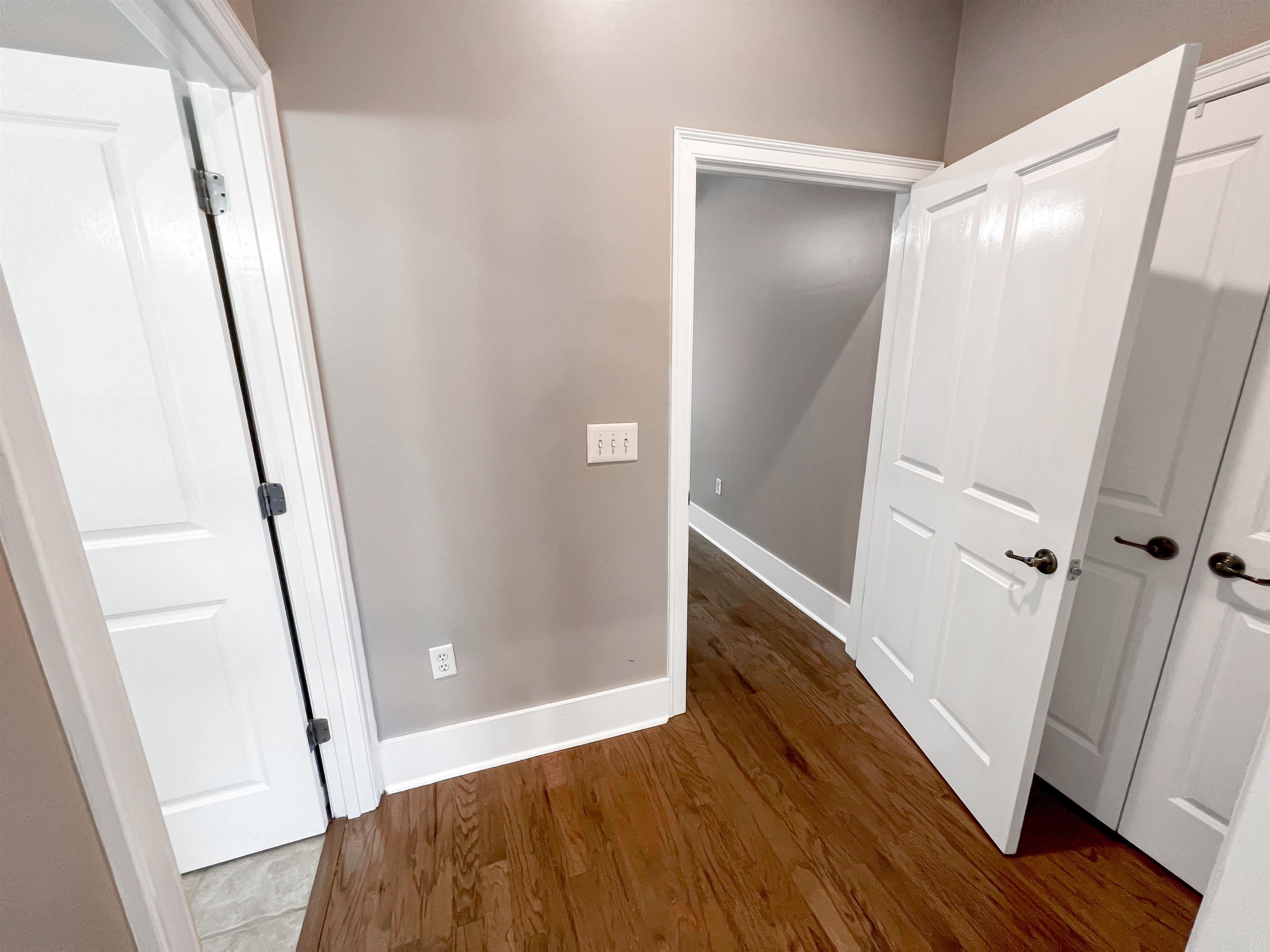 615 Denmark Dr 102 Property Photo 11