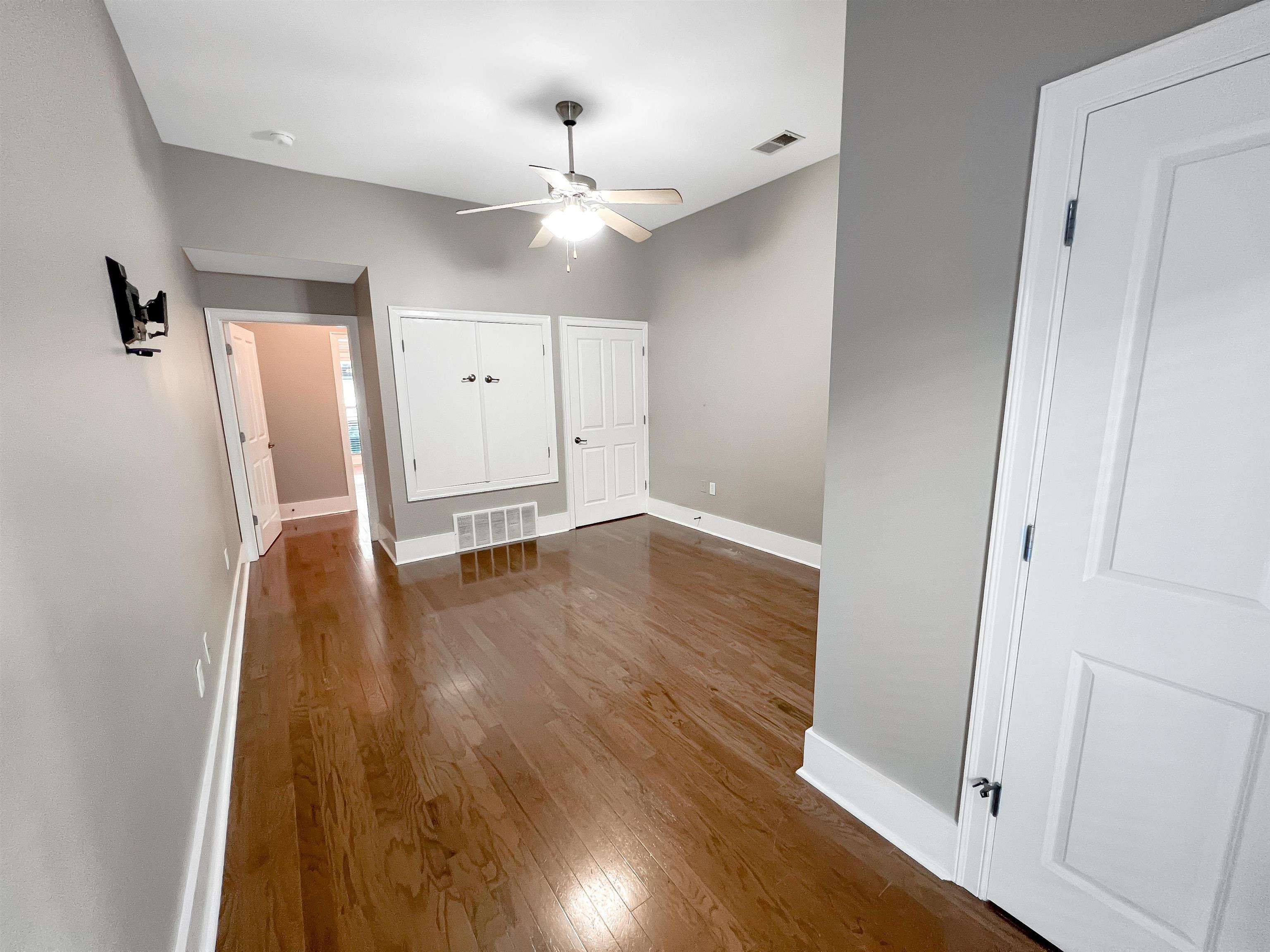 615 Denmark Dr 102 Property Photo 15