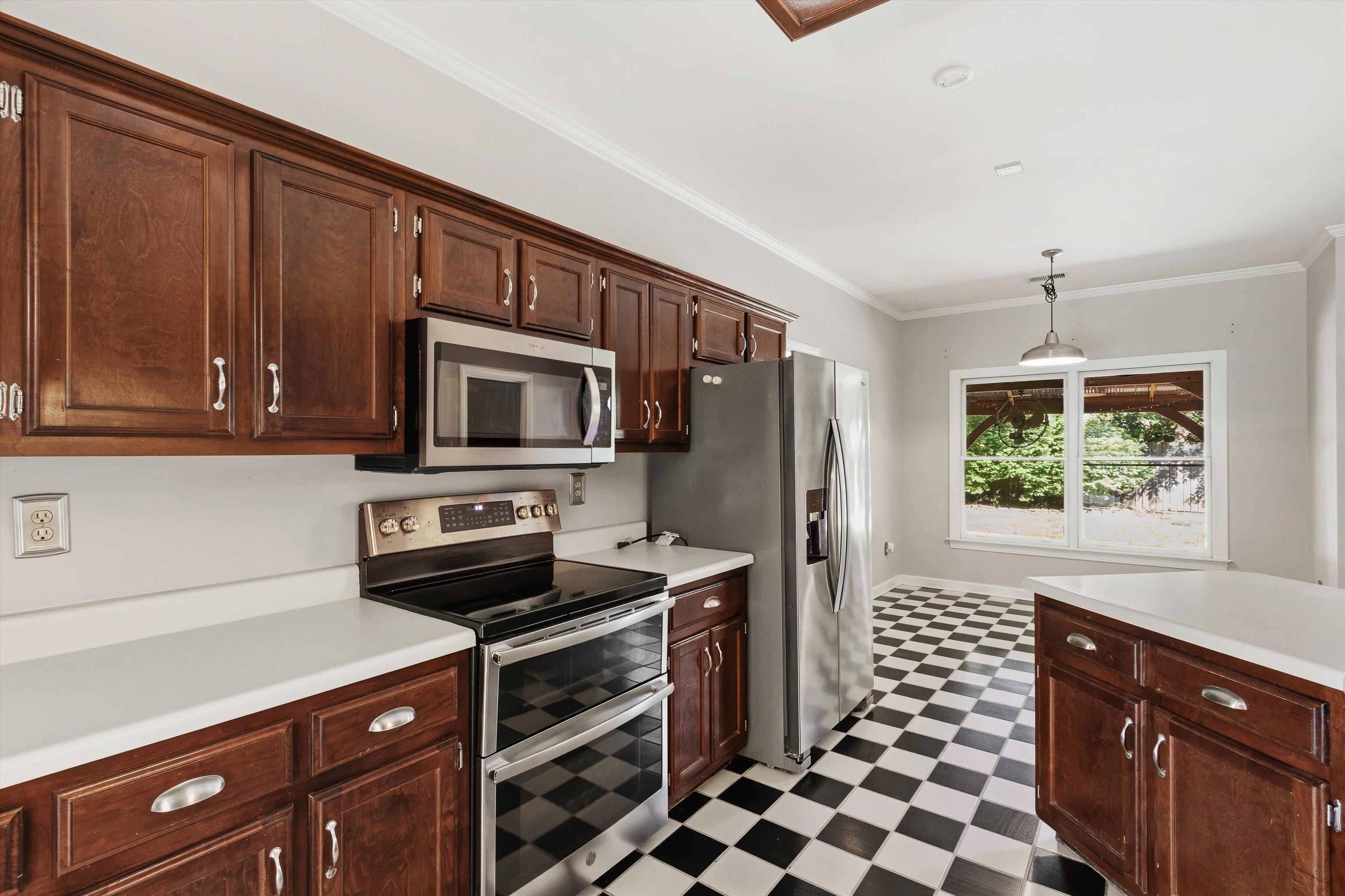 960 Lycomedes Cv Property Photo 13