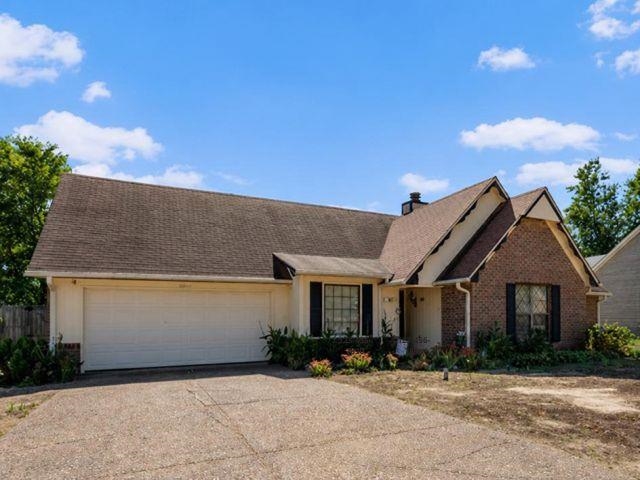 6903 E Fox Horse Cv Property Photo 1