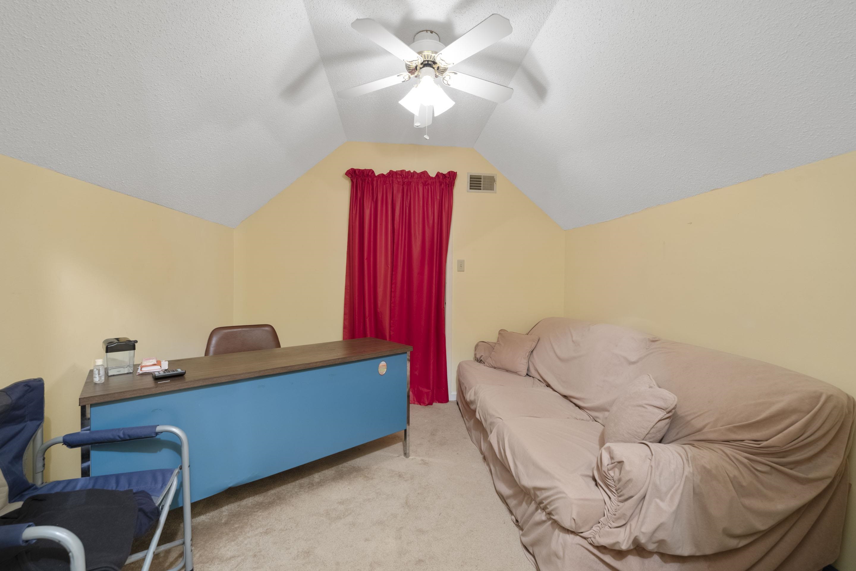 6903 E Fox Horse Cv Property Photo 18