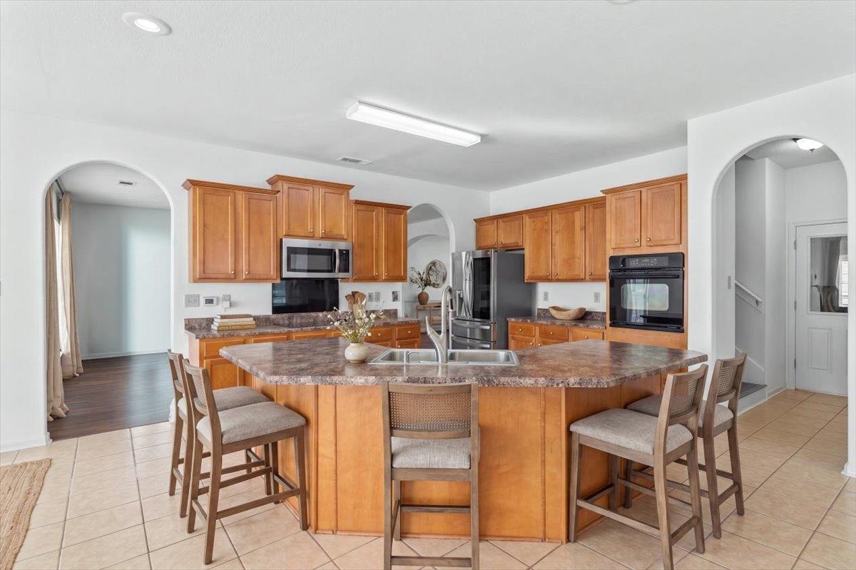 4450 Guinevere Ln Property Photo 8