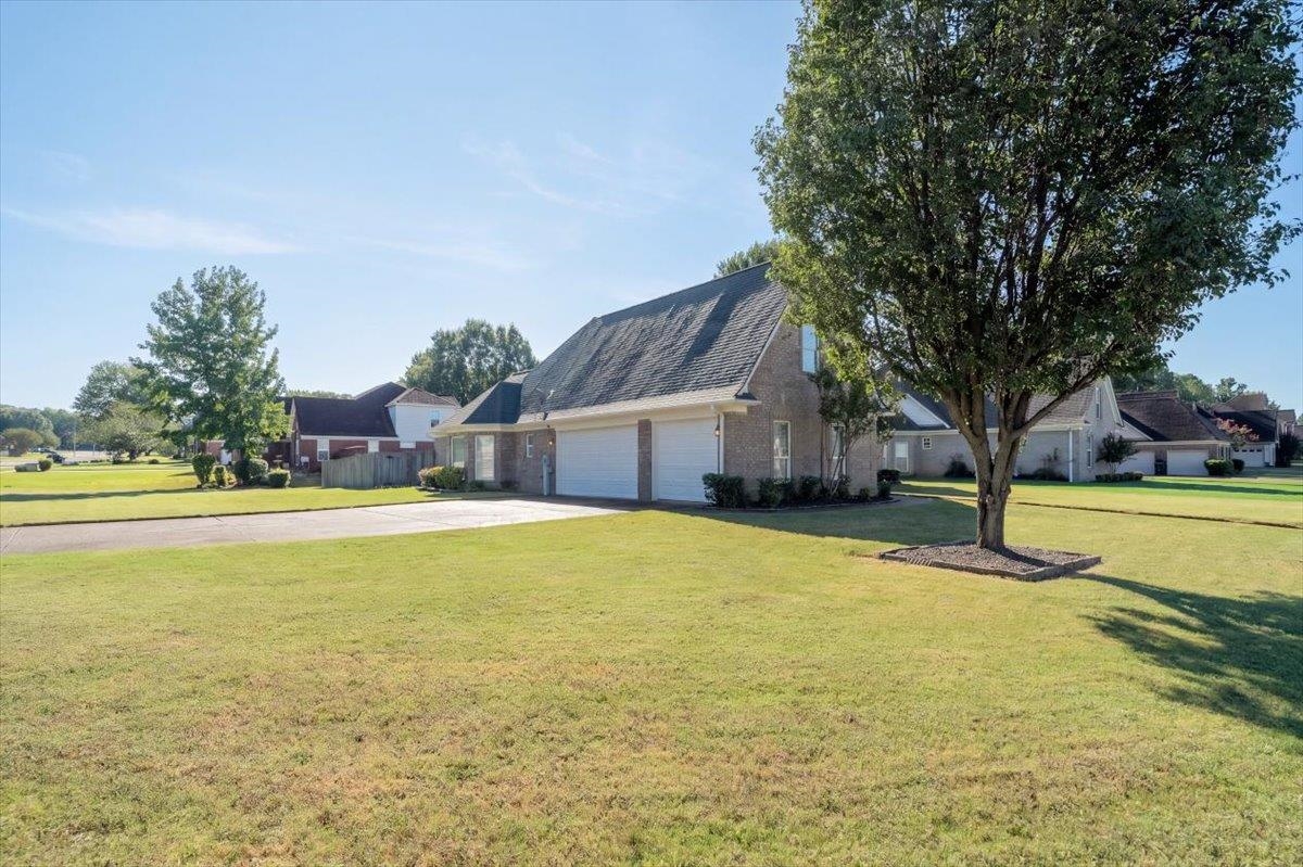 4450 Guinevere Ln Property Photo 34
