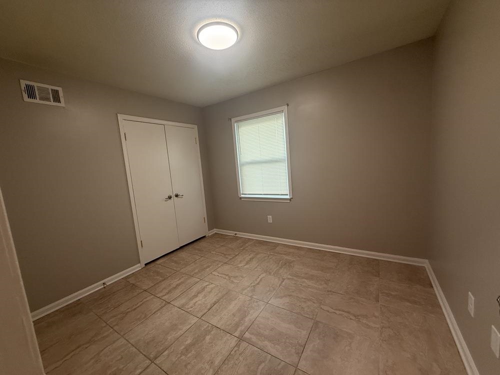 3798 Glenburee St Property Photo 8