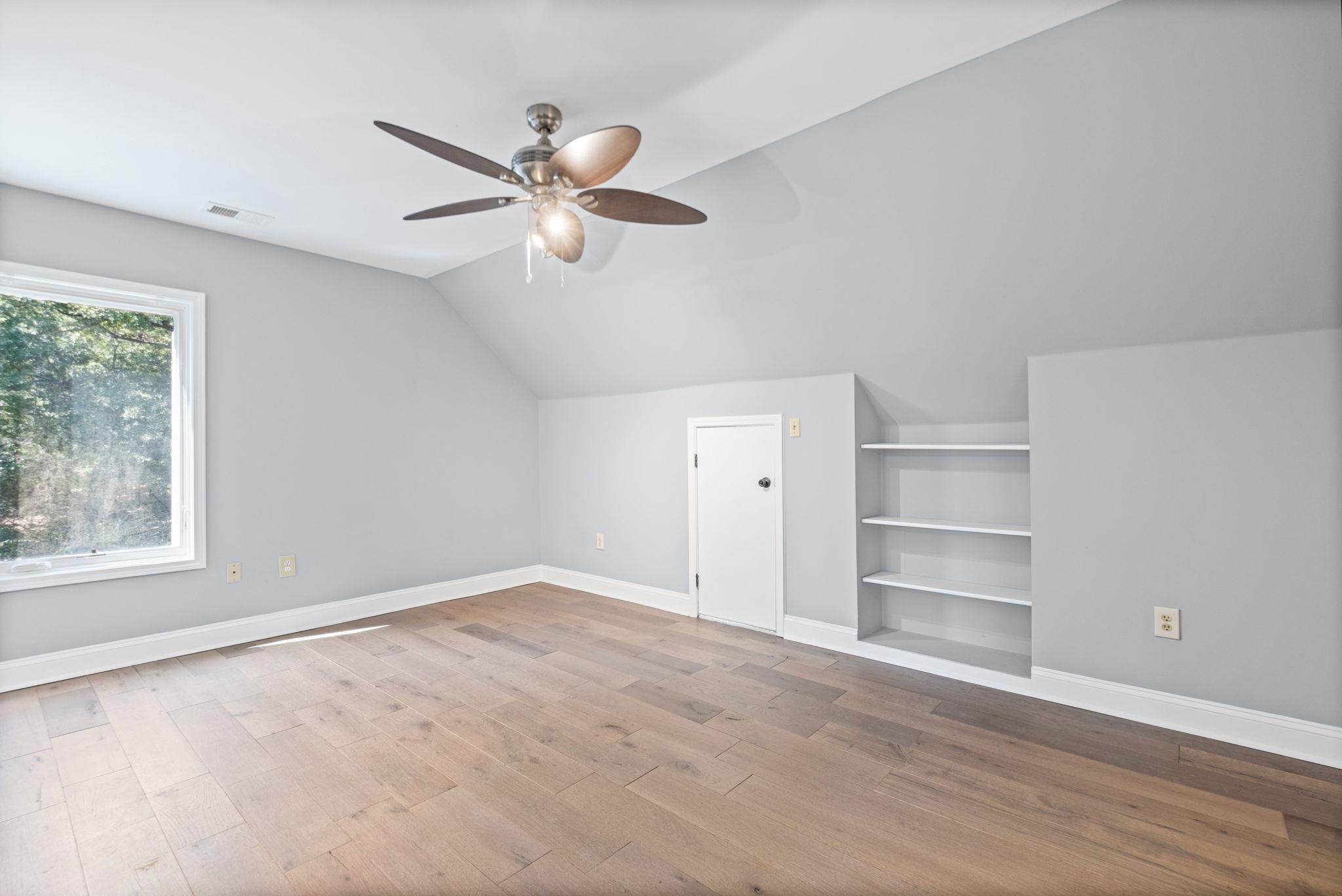 12420 Fox Lair Dr Property Photo 24