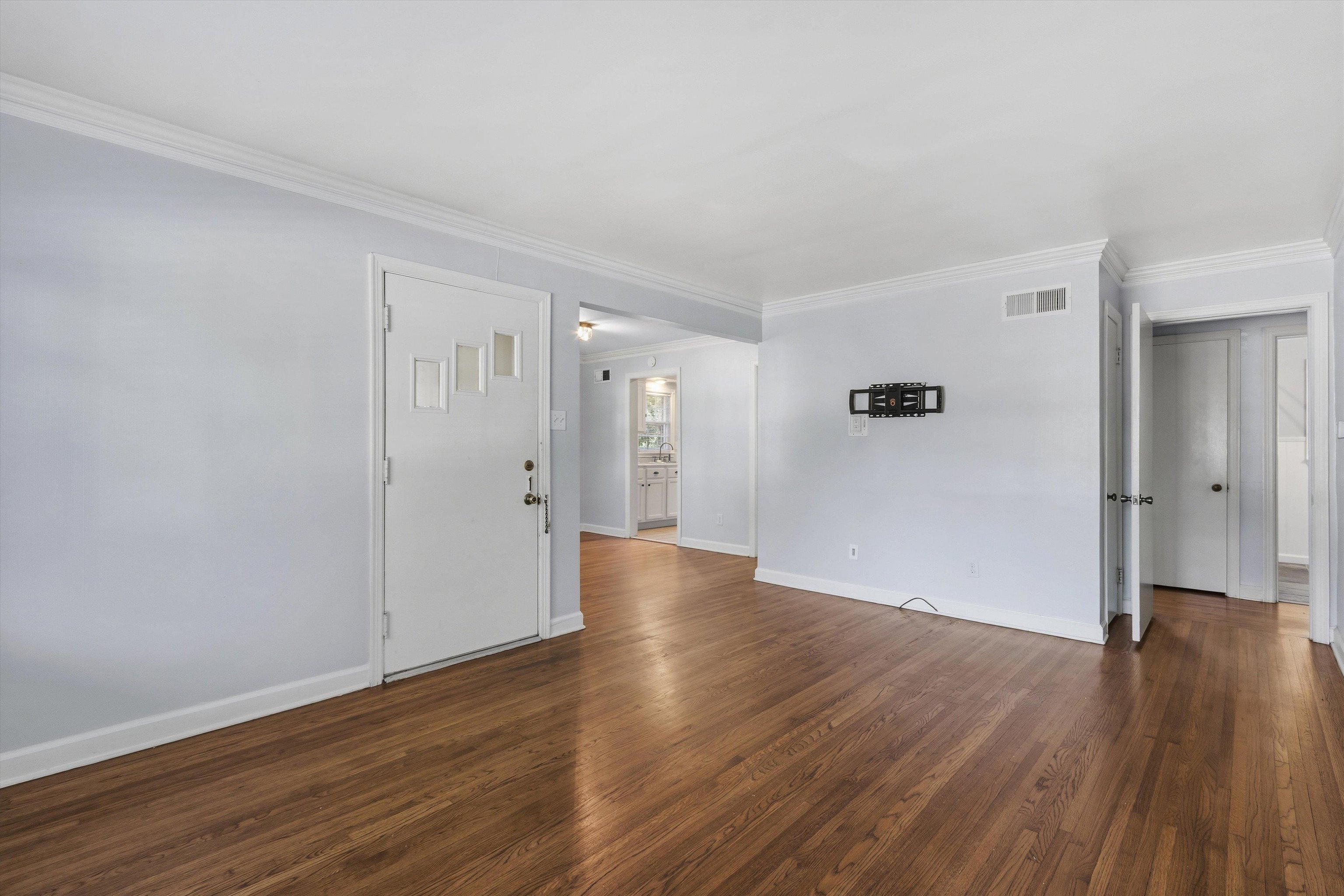 3533 Shirlwood Ave Property Photo 5