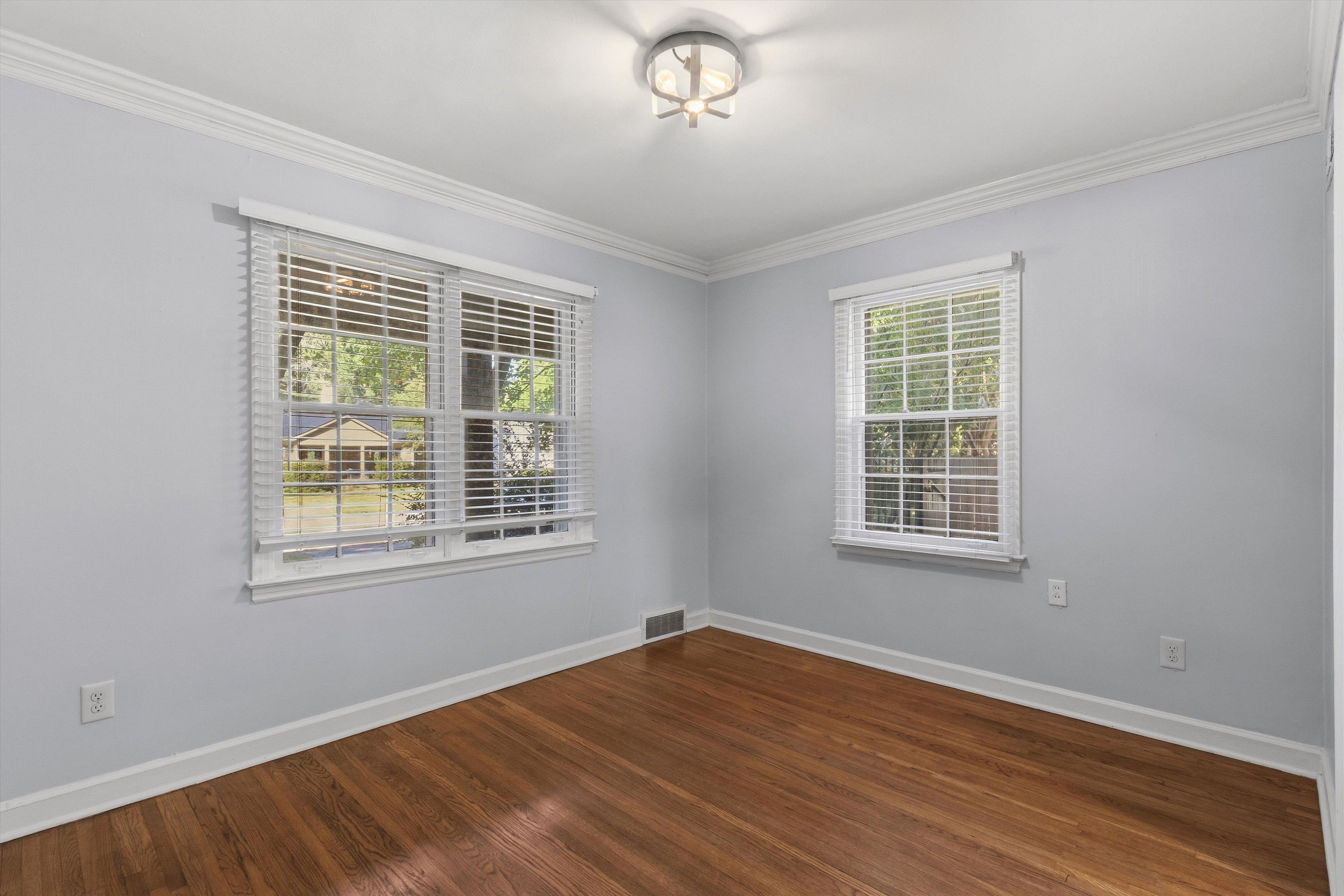 3533 Shirlwood Ave Property Photo 7