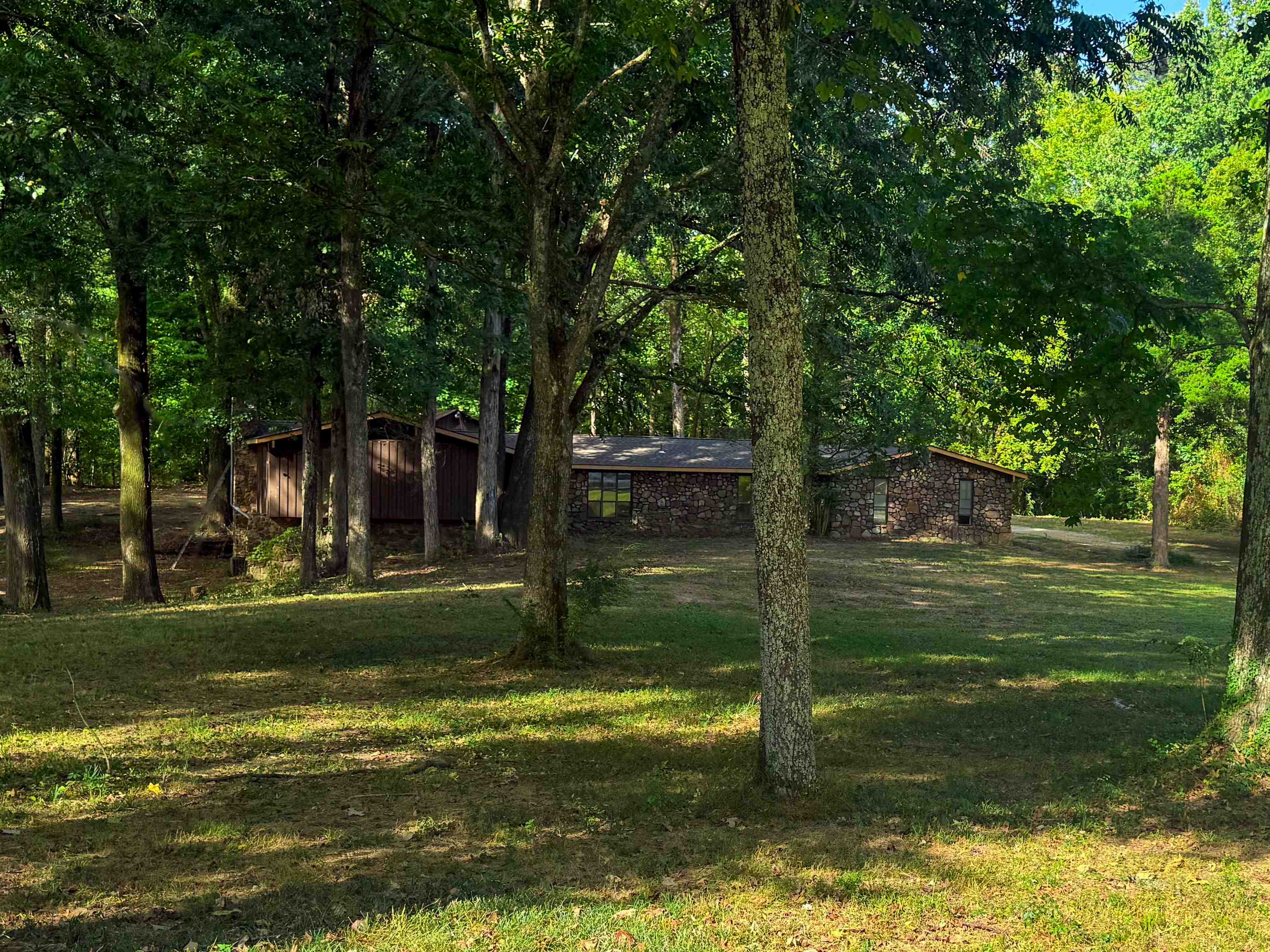 725 Chaser Dr Property Photo 2