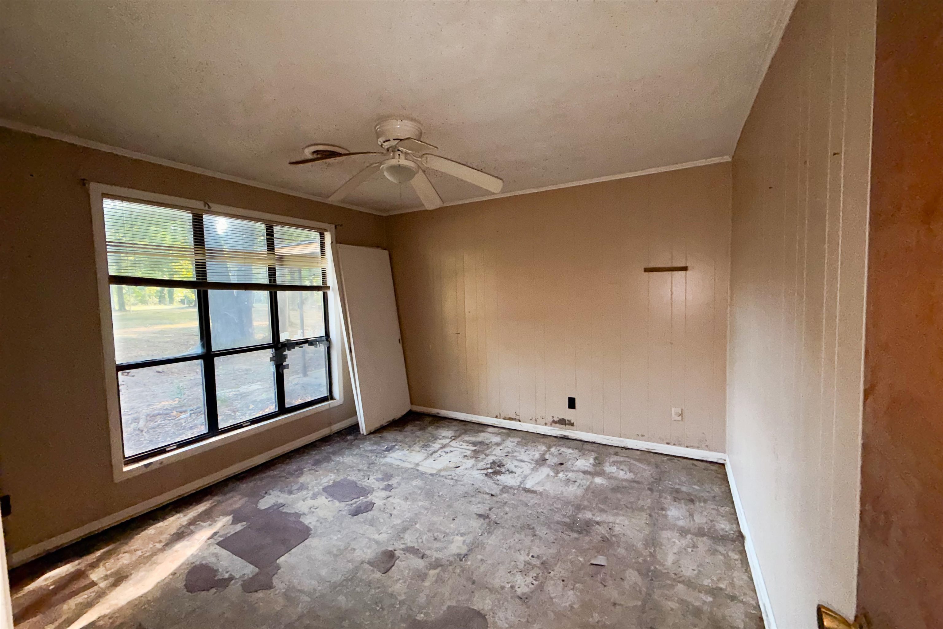 725 Chaser Dr Property Photo 15