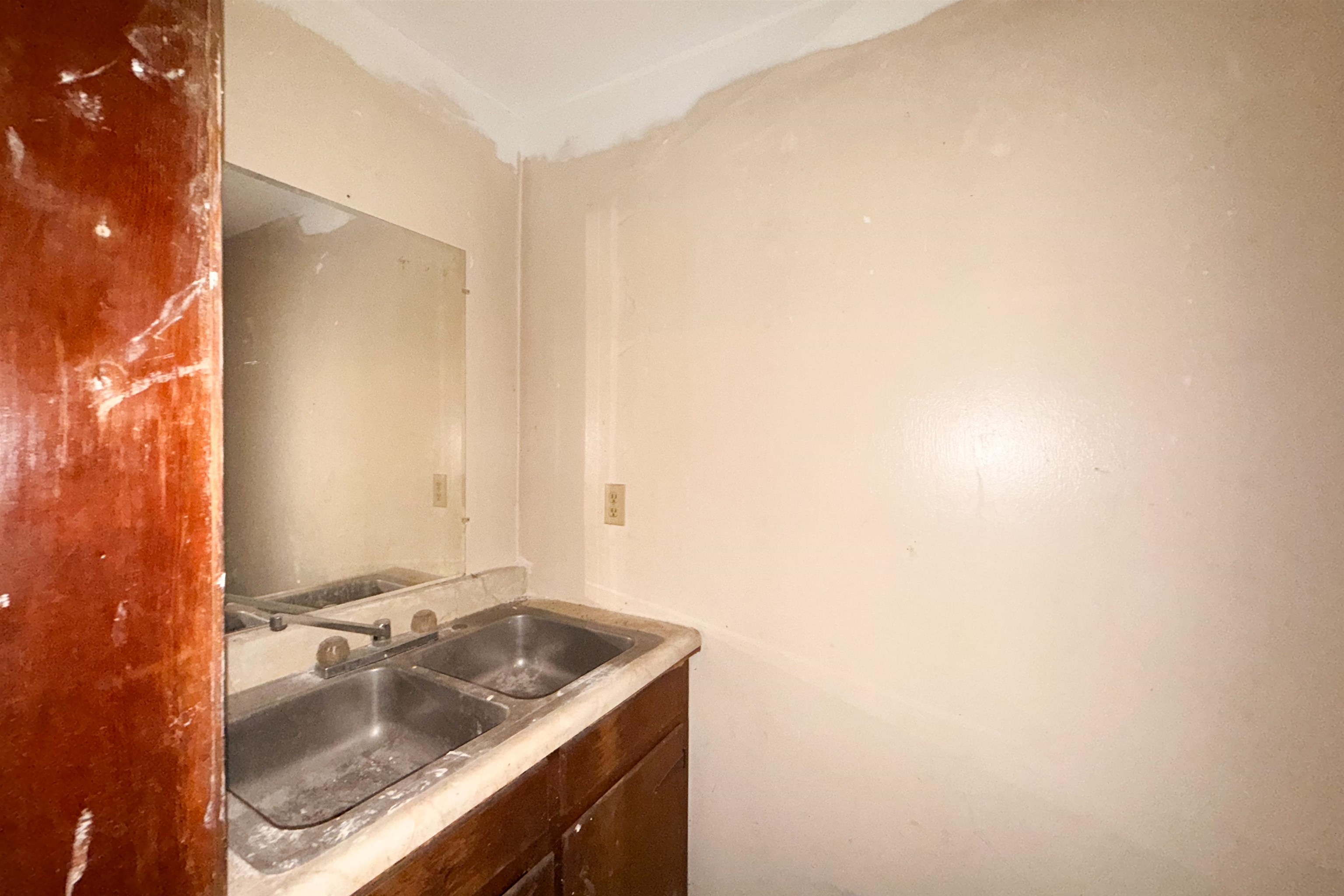 725 Chaser Dr Property Photo 17