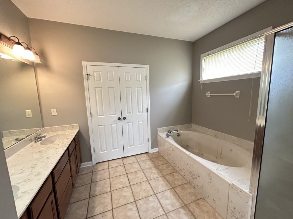 6440 E Forked River Cv Property Photo 21