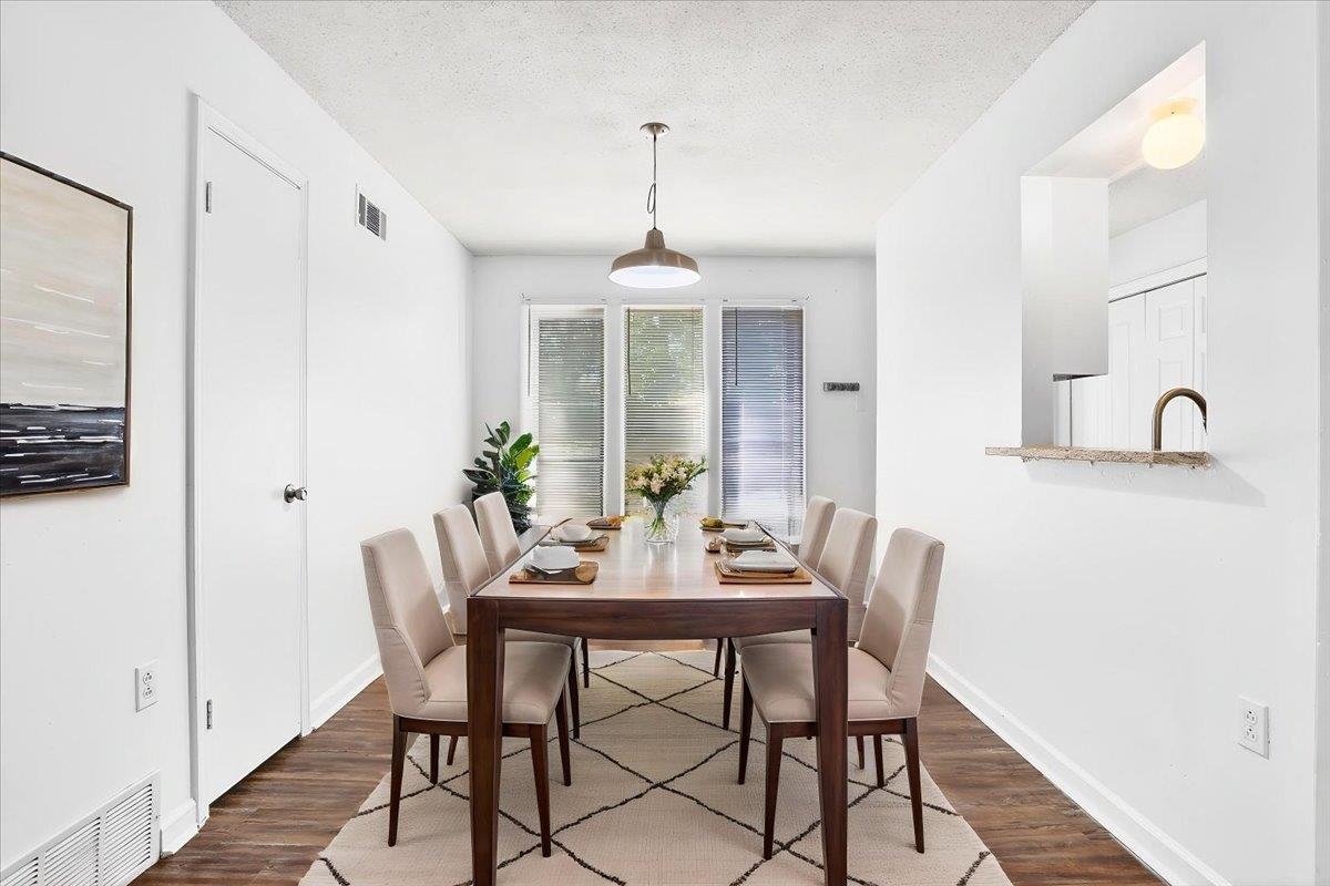 2081 Rose Garden Cv Property Photo 6