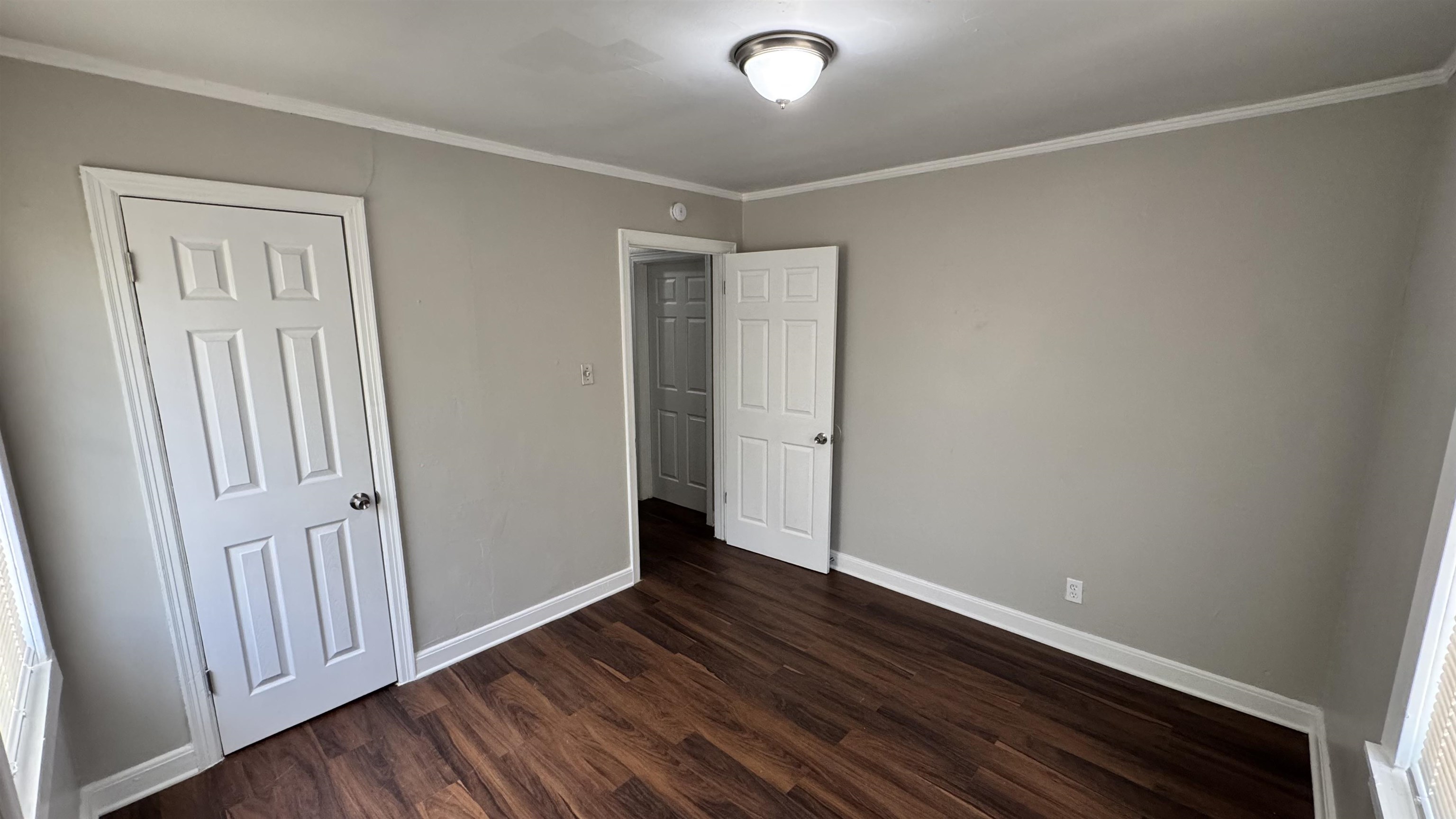 2303 Longstreet Dr Property Photo 10