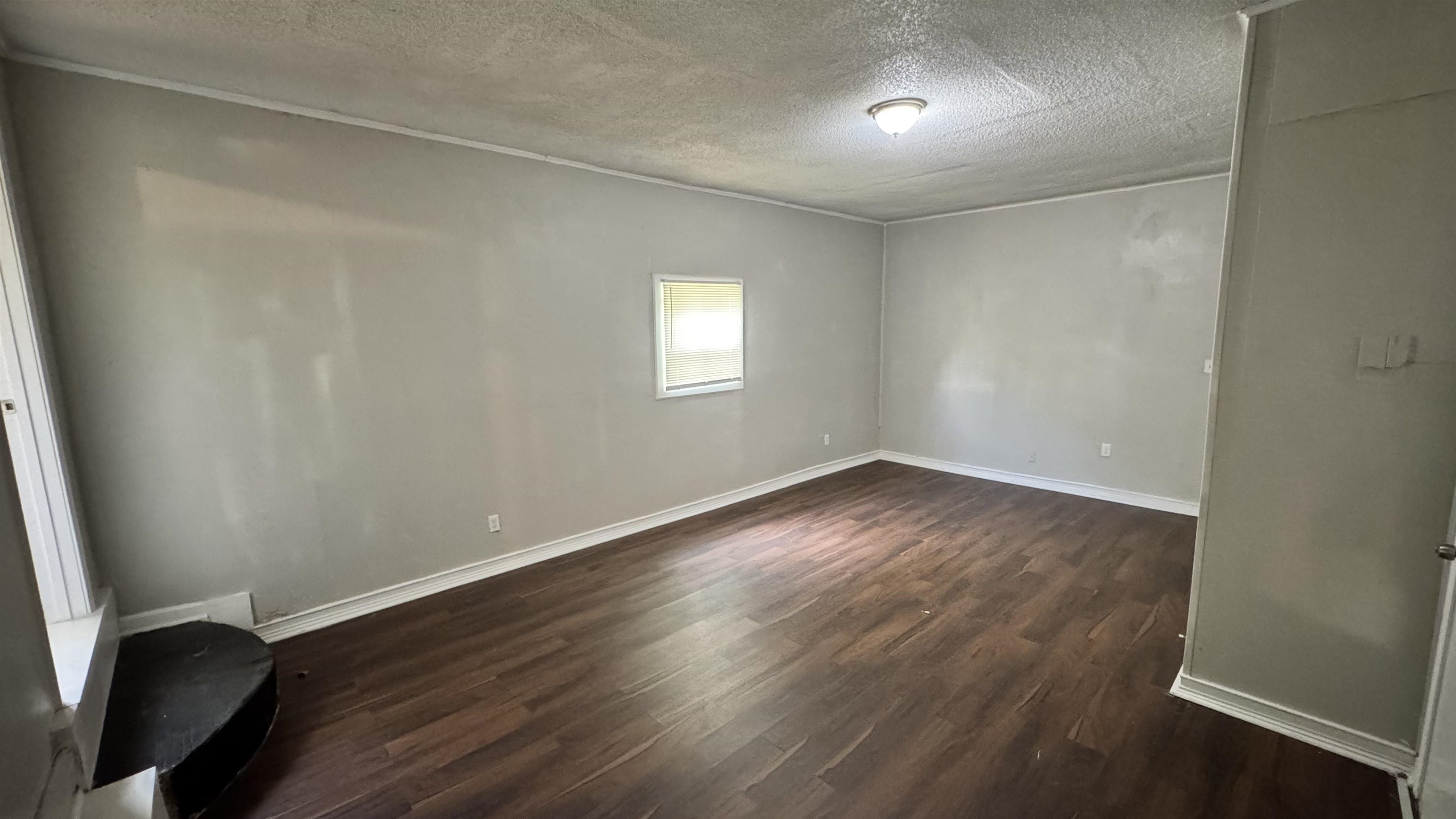 2303 Longstreet Dr Property Photo 13