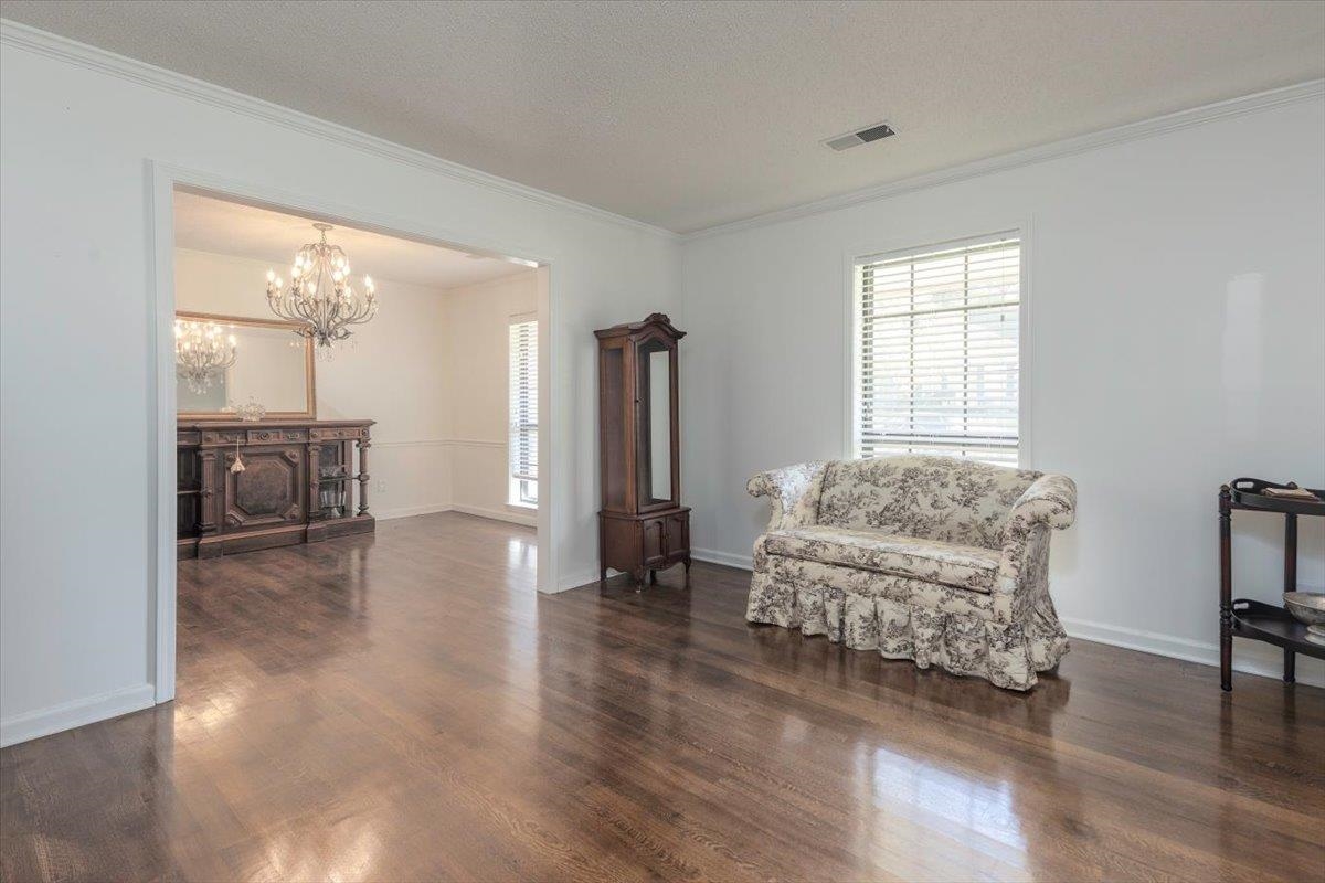 8652 Wine Leaf Cv Property Photo 7