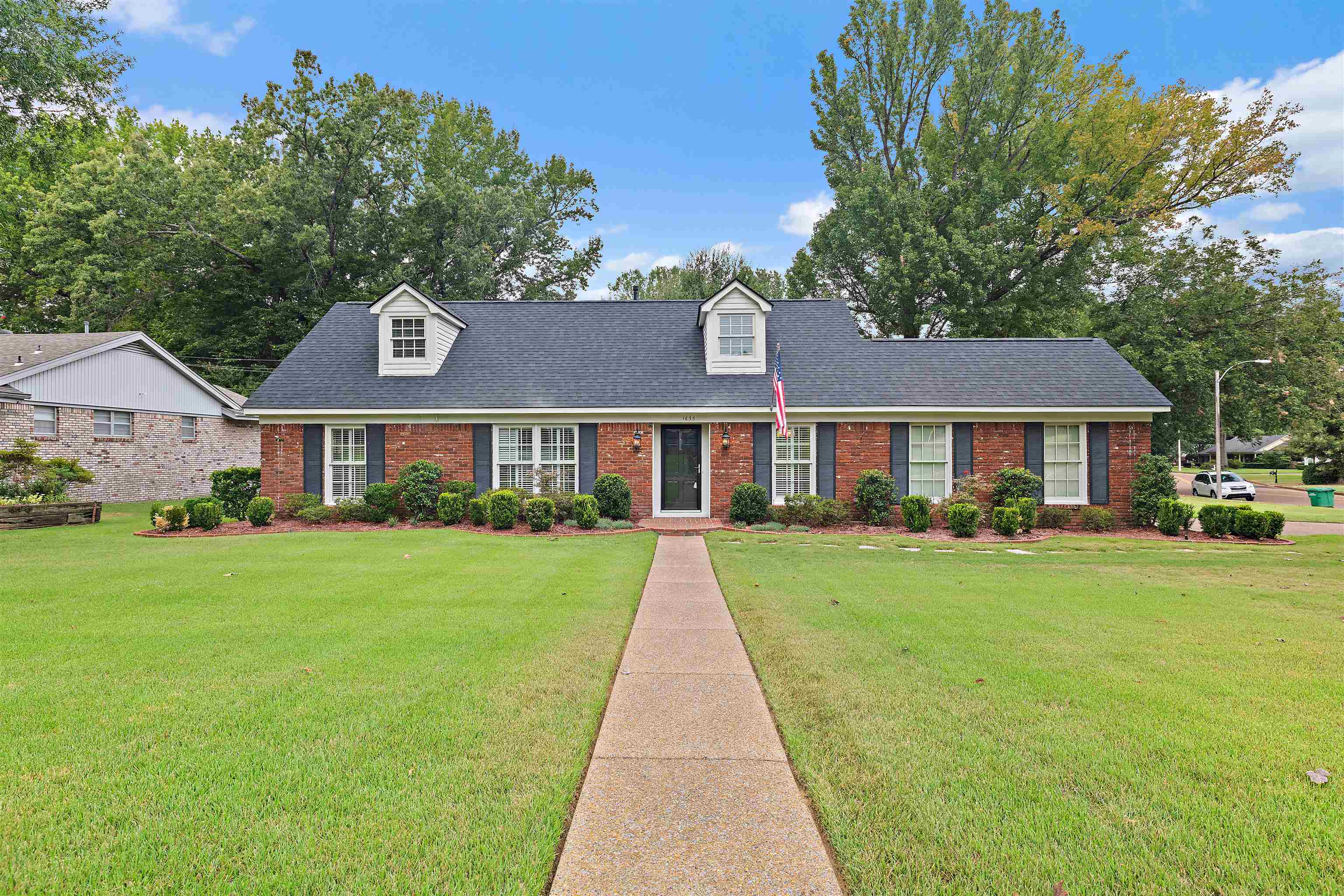 1635 Poplar Estates Pky Property Photo 1