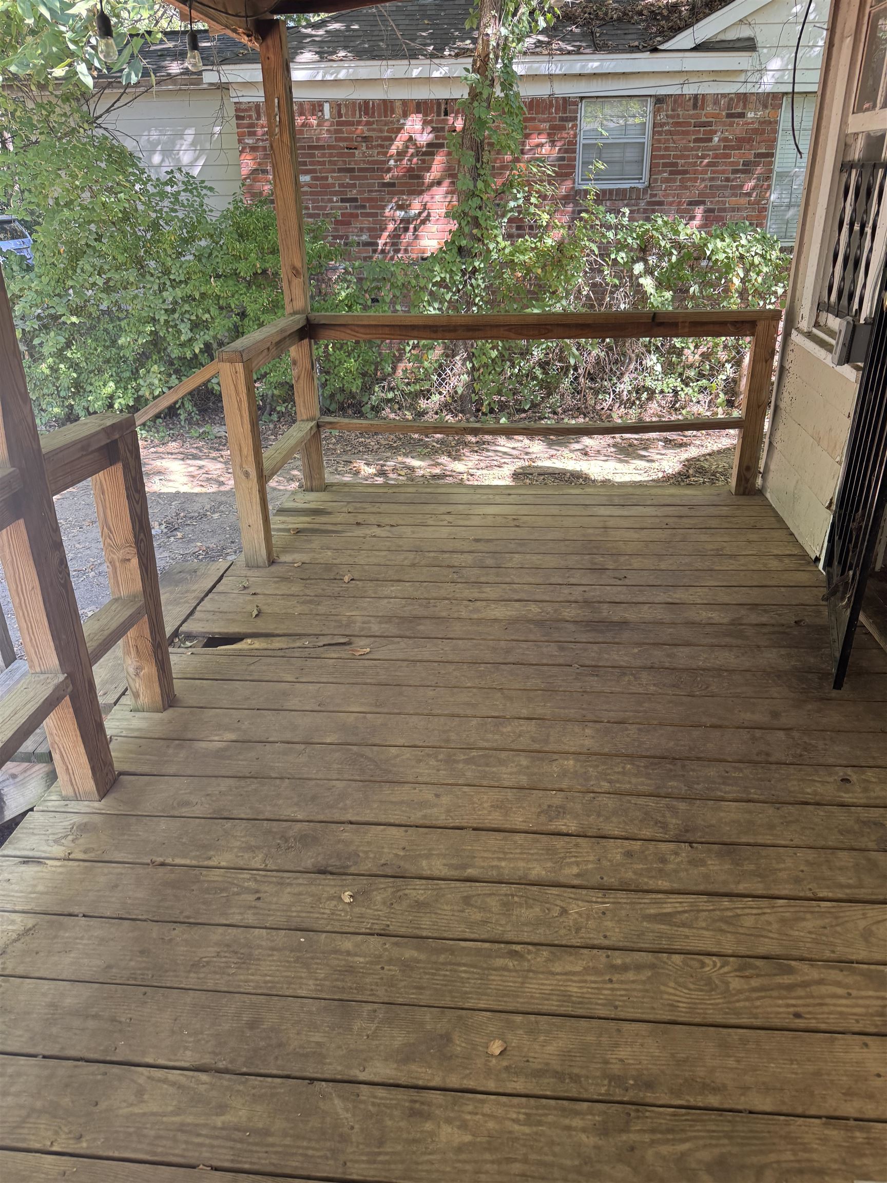 3818 Faxon Ave Property Photo 20