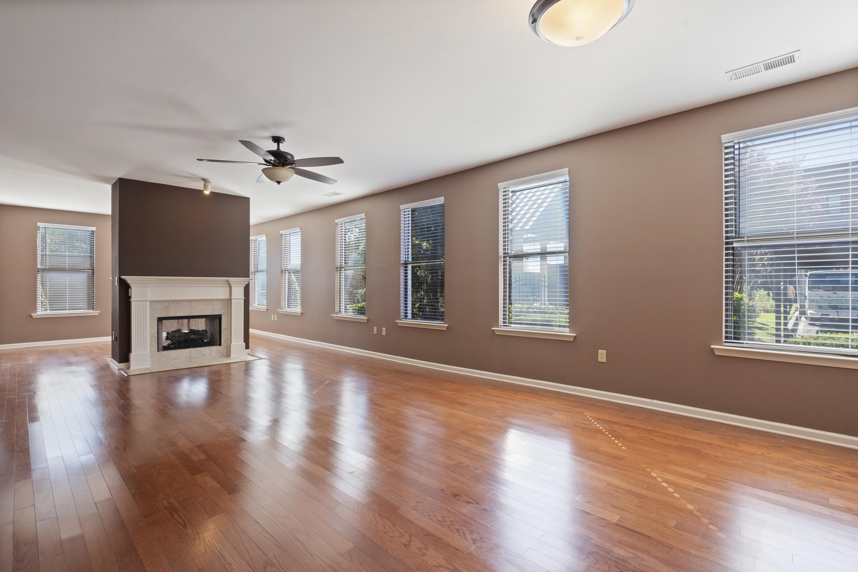 730 Litty Ct 102 Property Photo 3