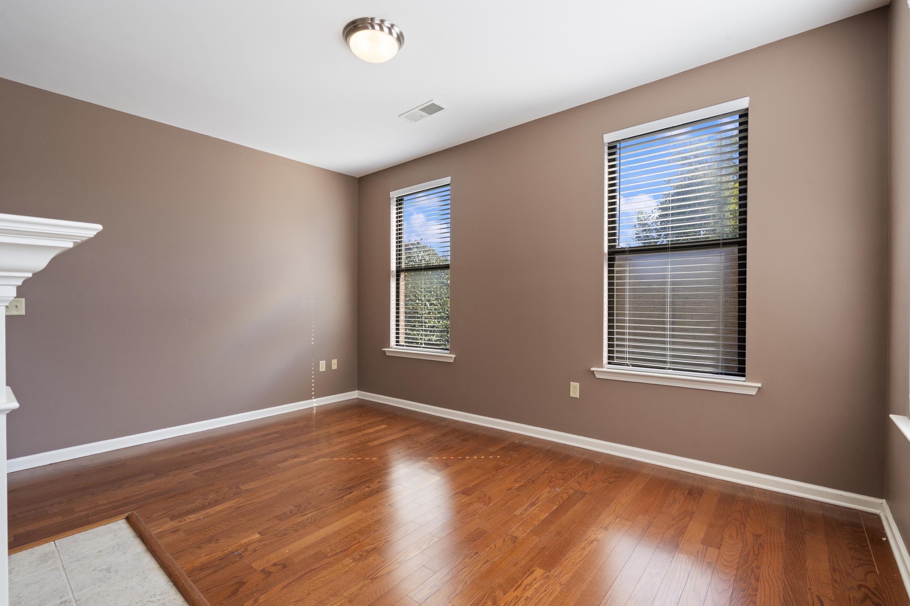 730 Litty Ct 102 Property Photo 6
