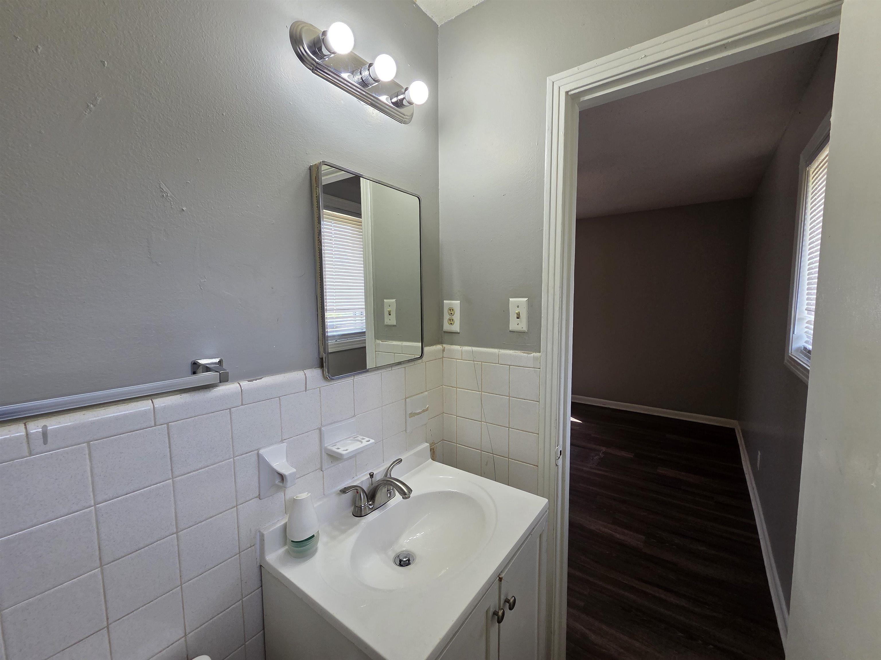 538 Whitestone Ave Property Photo 25