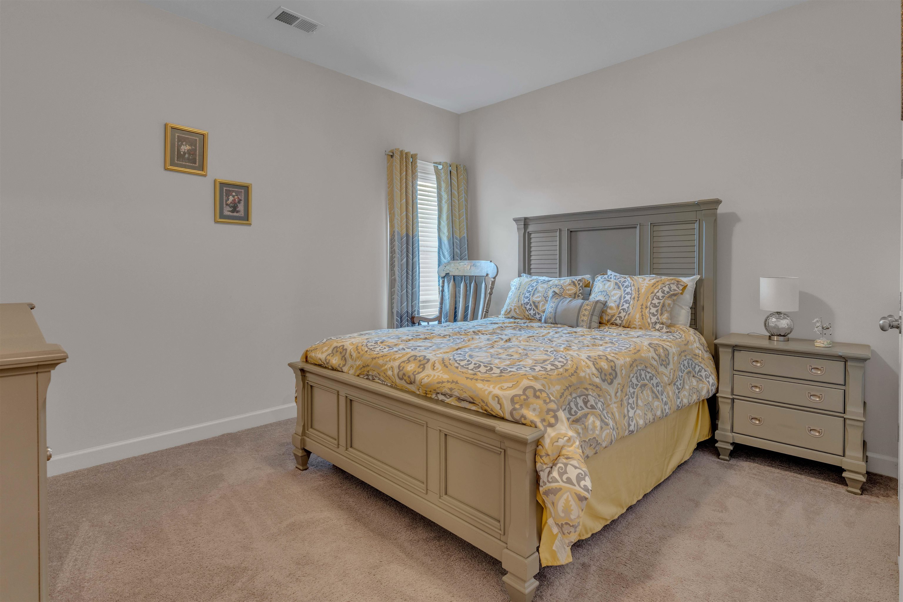 10511 Lawrenceburg Ln Property Photo 10