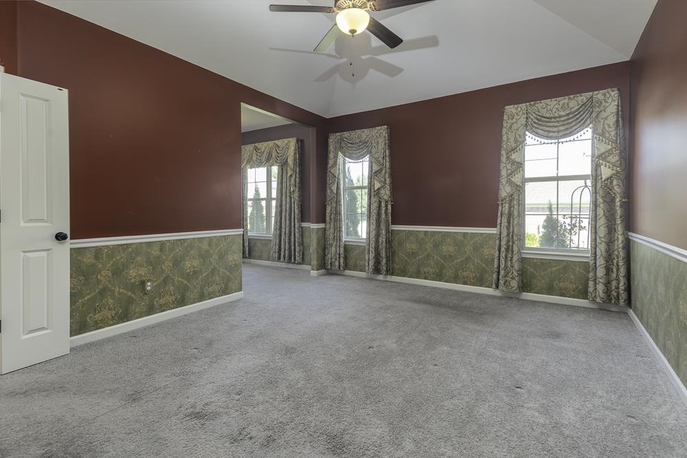 135 Chesnut Ridge Dr Property Photo 13