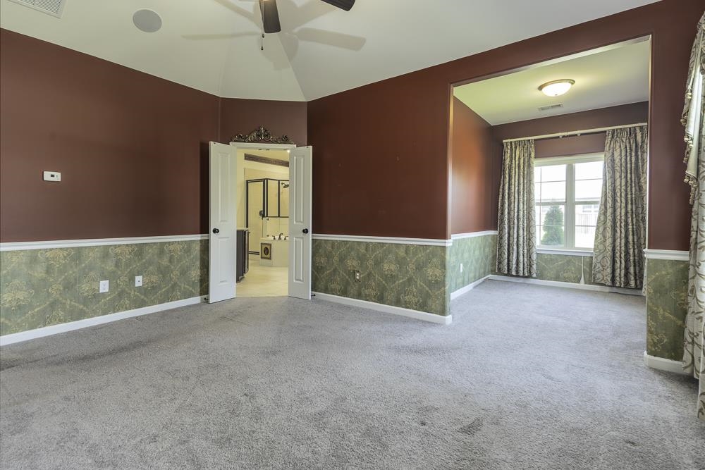 135 Chesnut Ridge Dr Property Photo 14