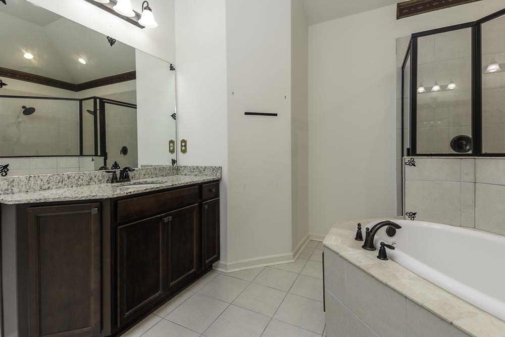 135 Chesnut Ridge Dr Property Photo 16