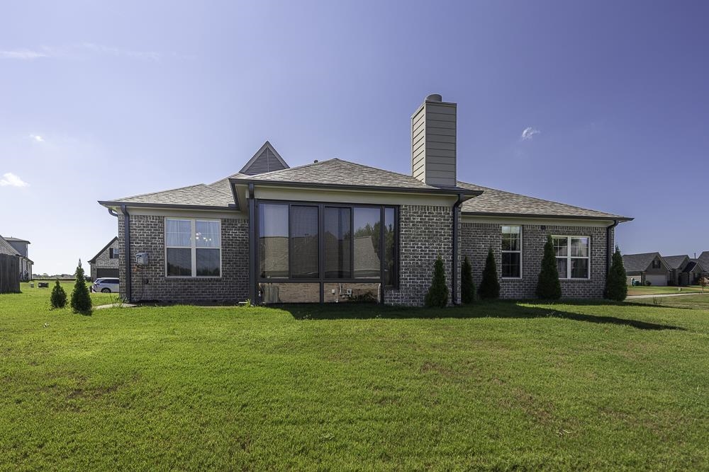 135 Chesnut Ridge Dr Property Photo 28