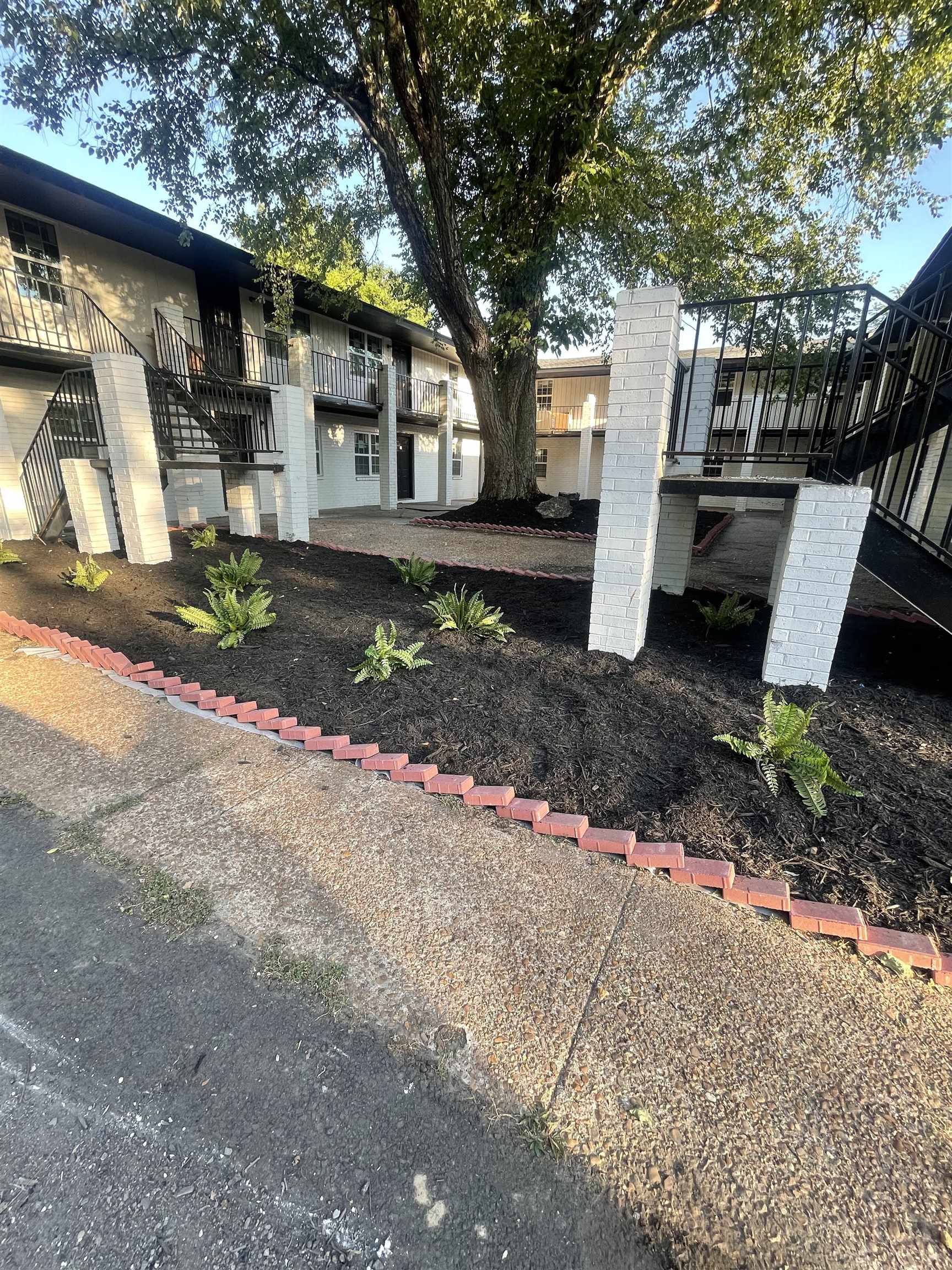 1707 ONTARIO AVE Property Photo 1