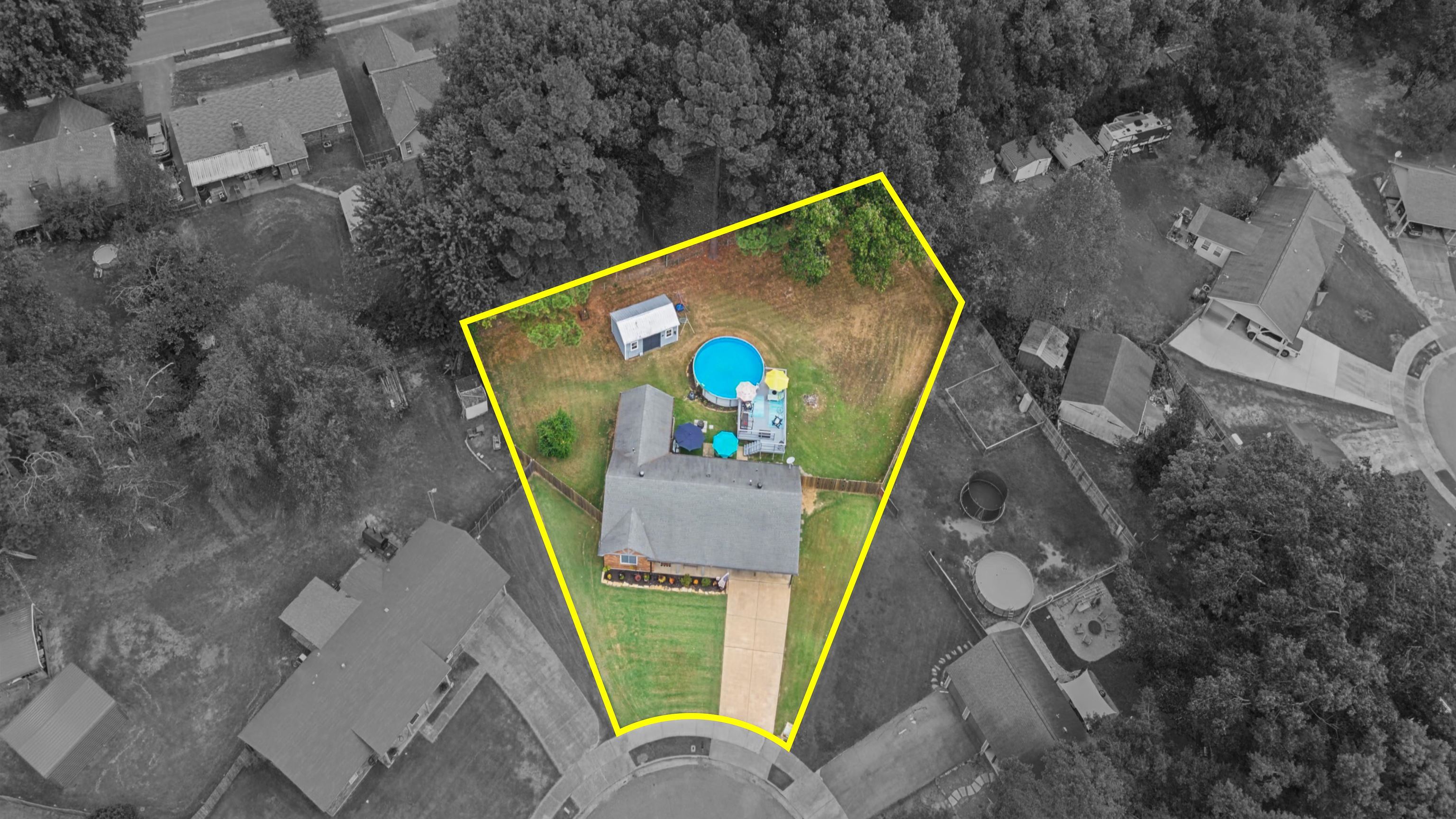 4072 Dovehill Cv Property Photo 34