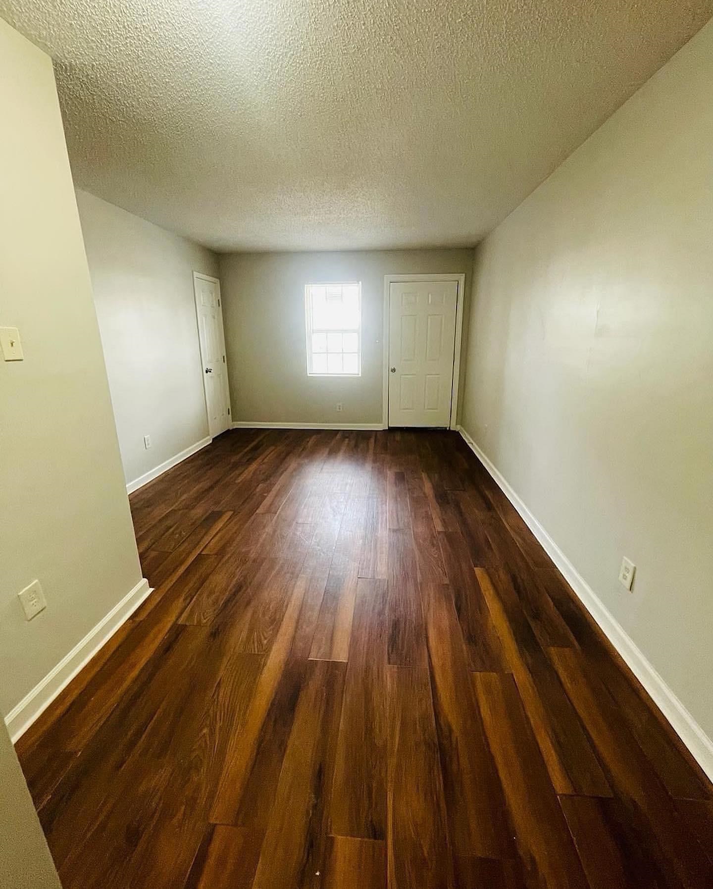 1695 Ontario Ave Property Photo 6