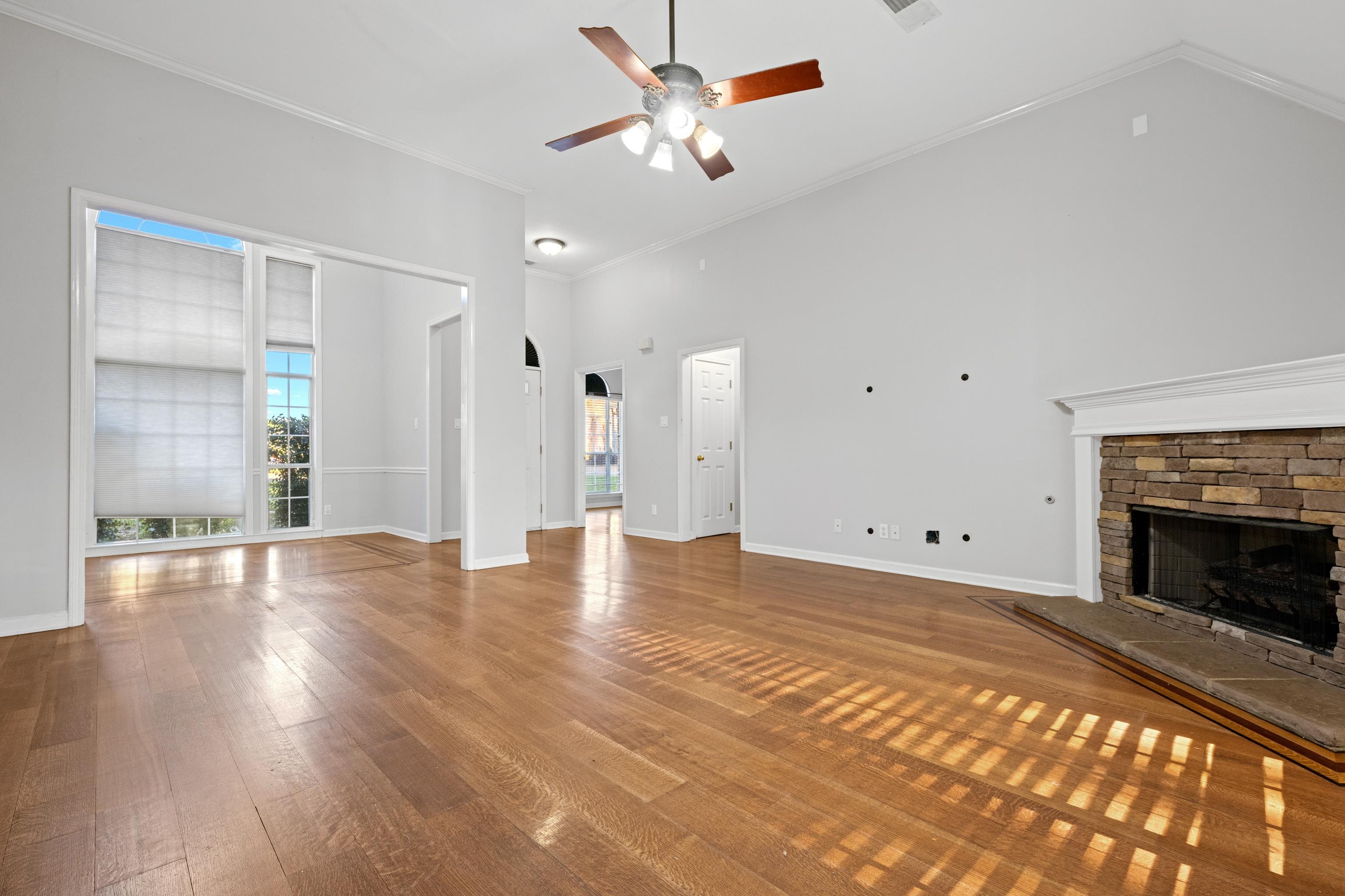 65 Harbor Oaks Cv Property Photo 7