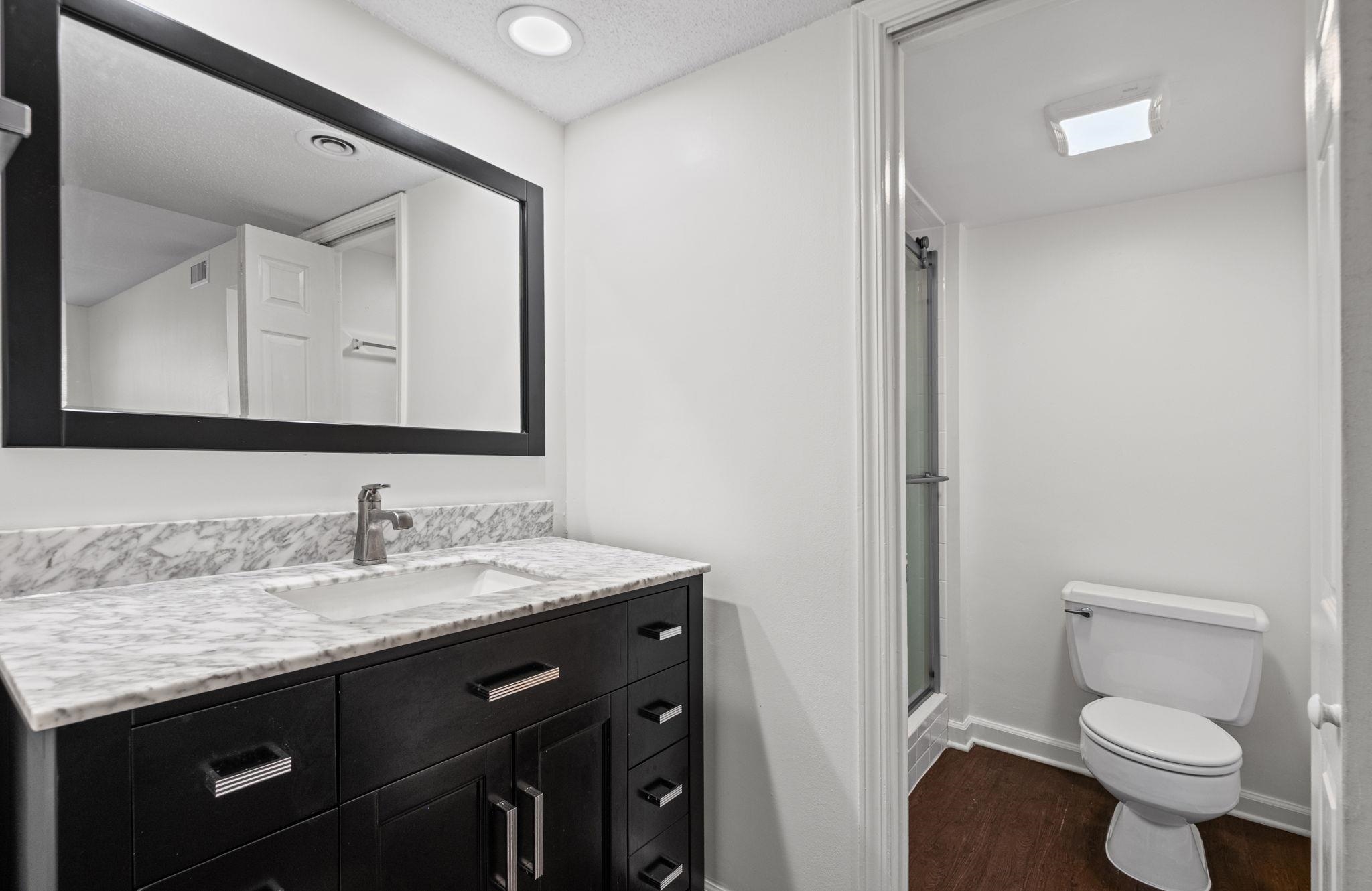 1186 Chamberlain Dr 1 Property Photo 19