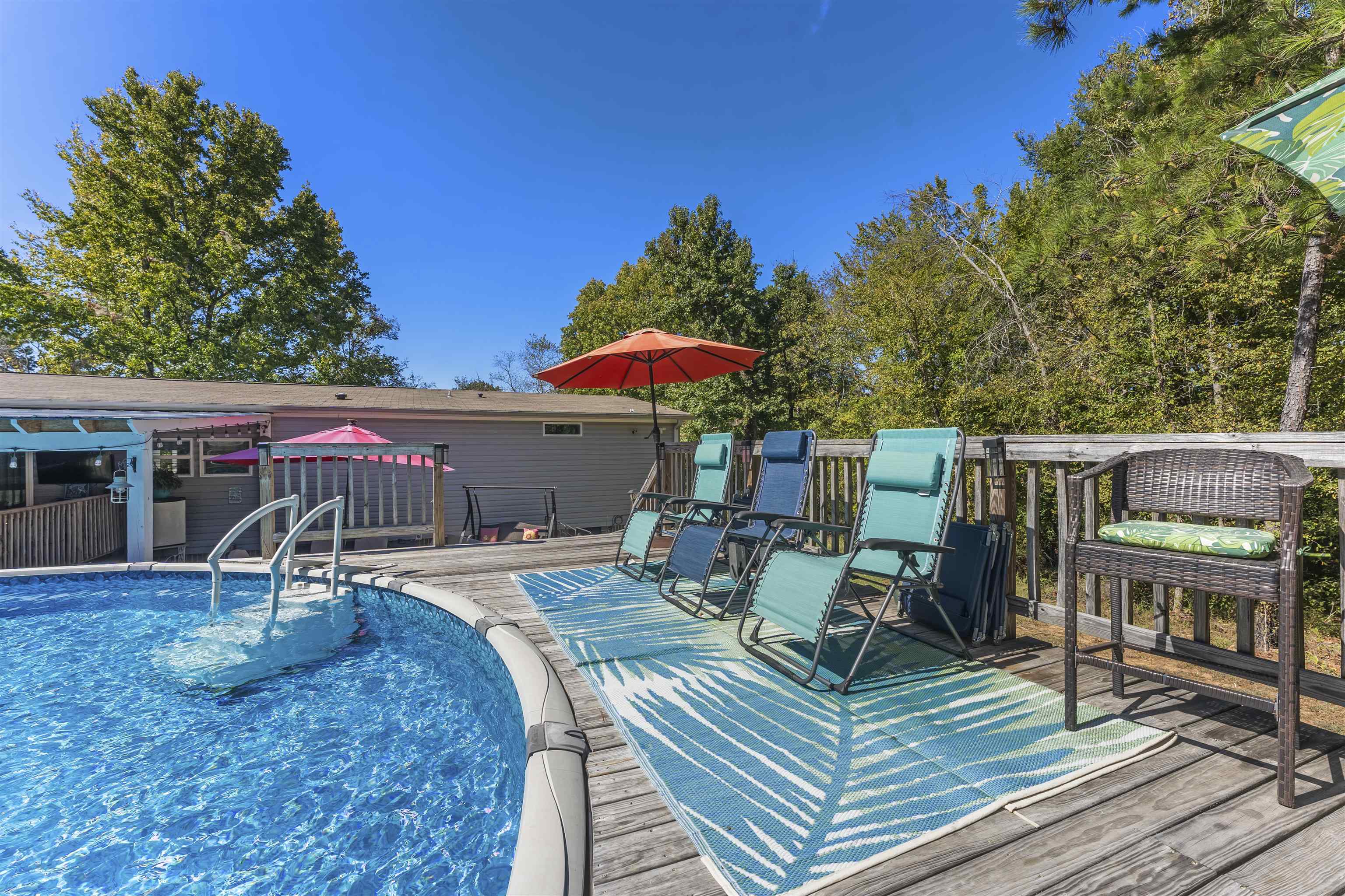 240 Heaven Hill Dr Property Photo 28